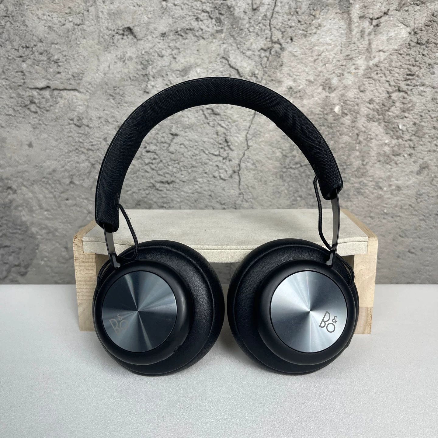 Supreme Supreme x B&O Beoplay Wireless Headphones Size ONE SIZE - 2 Thumbnail