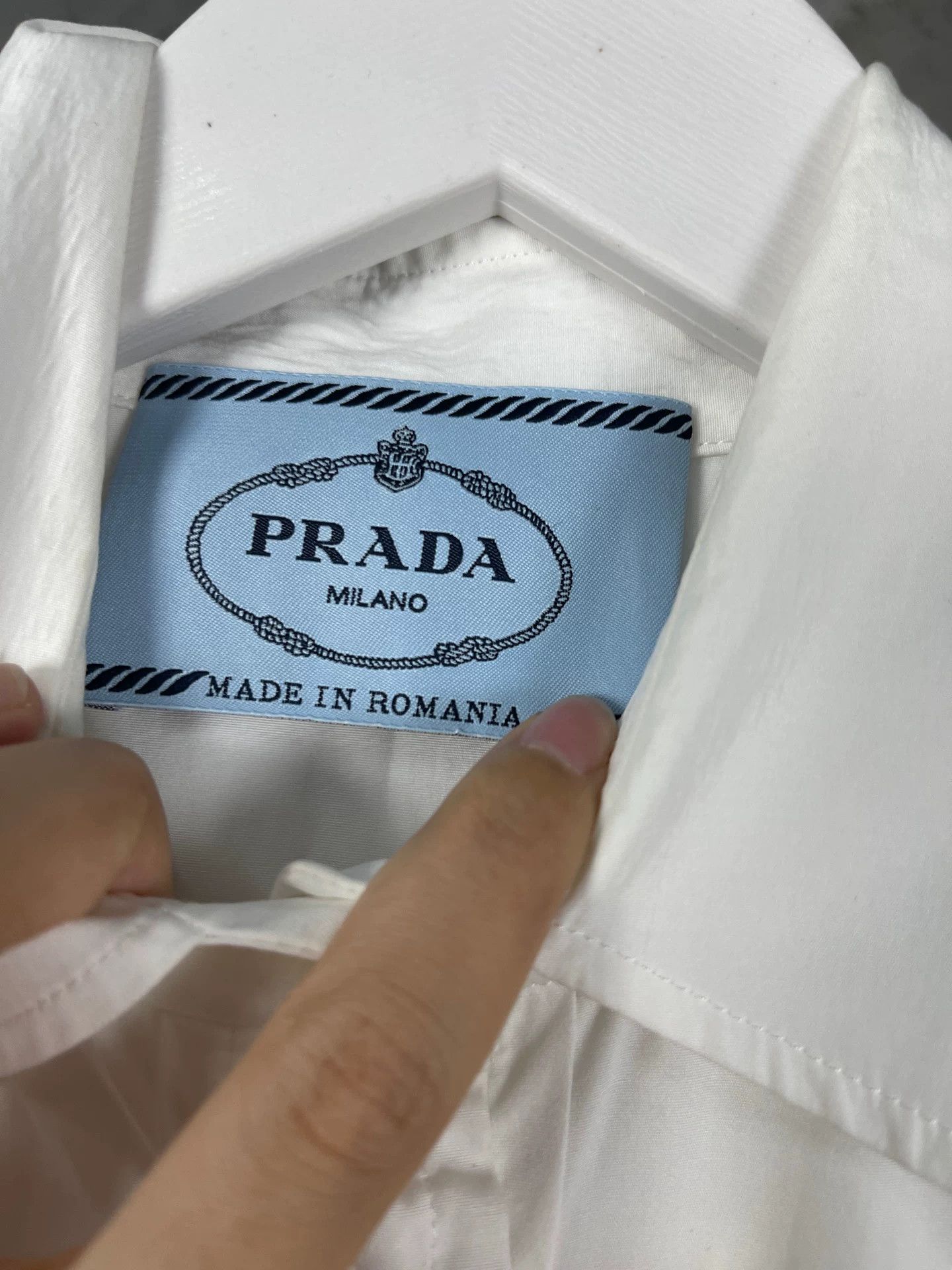 Prada Prada White Shirt Dress Size 36 Size XS / US 0-2 / IT 36-38 - 7 Thumbnail