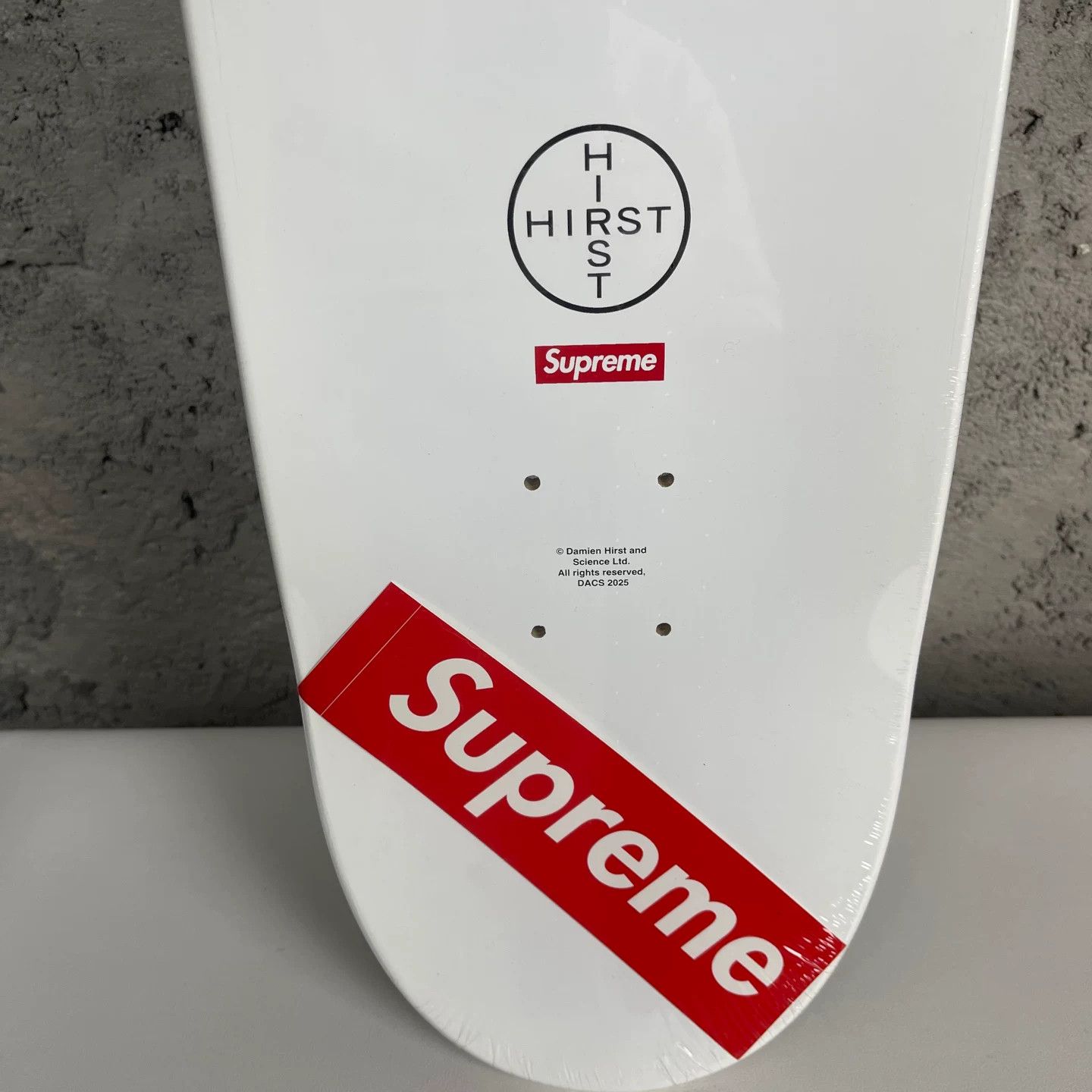 Supreme Supreme x Damien Hirst Shark Skateboard Deck Size ONE SIZE - 6 Thumbnail