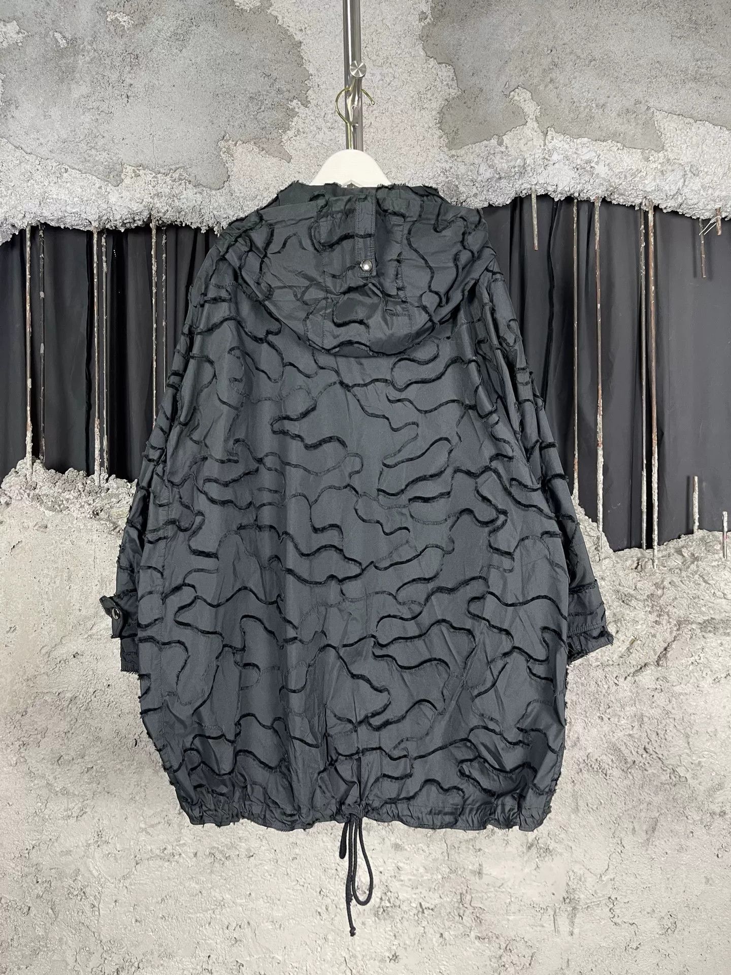 Dior Christian Dior Textured Anorak Size S Size US S / EU 44-46 / 1 - 3 Thumbnail