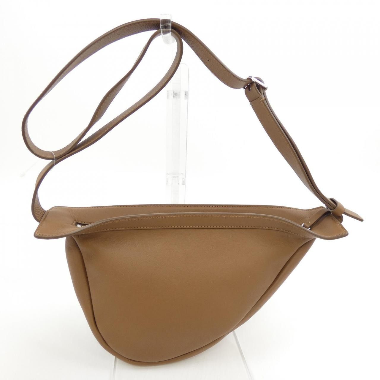 The Row The Row The Row SLOUCHY BANANA Calf Shoulder Bag Leather Crossbody Bag W1197L52 DUTY FREE for USA Size ONE SIZE - 3 Thumbnail