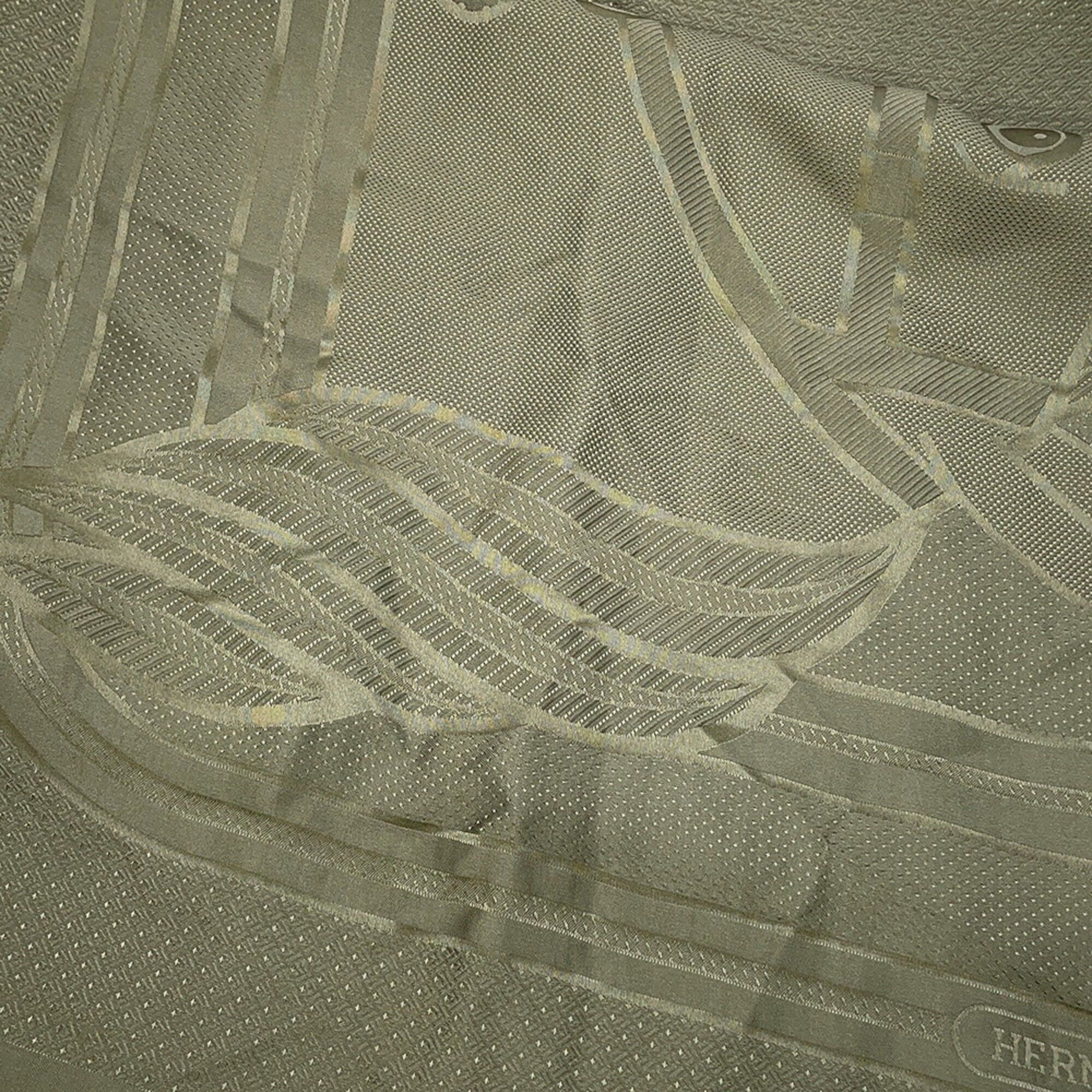 Hermes Hermes Quadrige Silk Shawl, Scarf, Shawl Size ONE SIZE - 5 Thumbnail