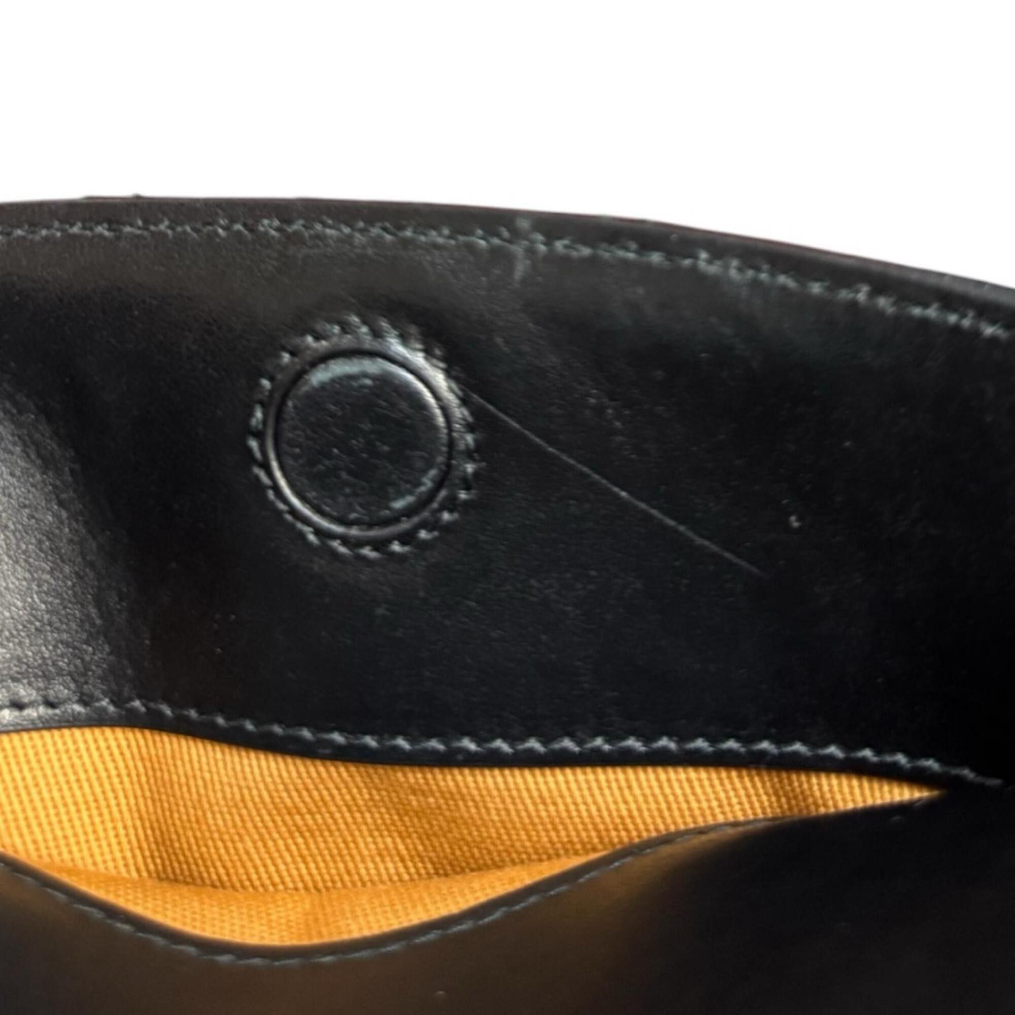 Salvatore Ferragamo Salvatore Ferragamo Gancini Shoulder Bag, Leather, Black, Women's, Chain Size ONE SIZE - 10 Thumbnail