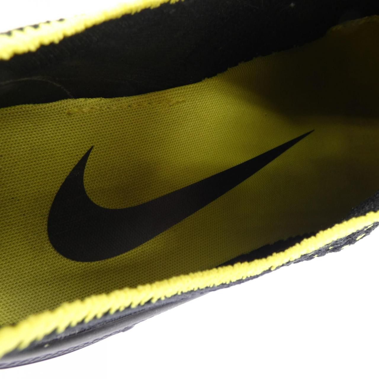 Other Other Nike Sneakers Plastic / Synthetic Shoes CJ0277-004 DUTY FREE for USA Size ONE SIZE - 6 Thumbnail