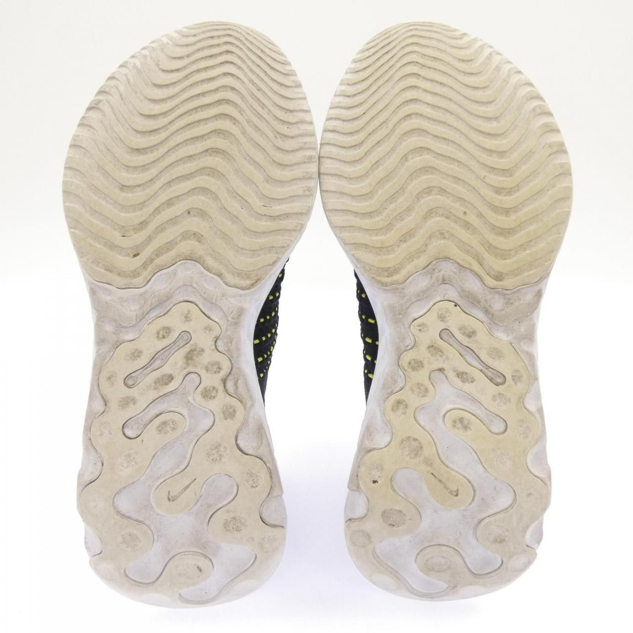 Other Other Nike Sneakers Plastic / Synthetic Shoes CJ0277-004 DUTY FREE for USA Size ONE SIZE - 4 Thumbnail