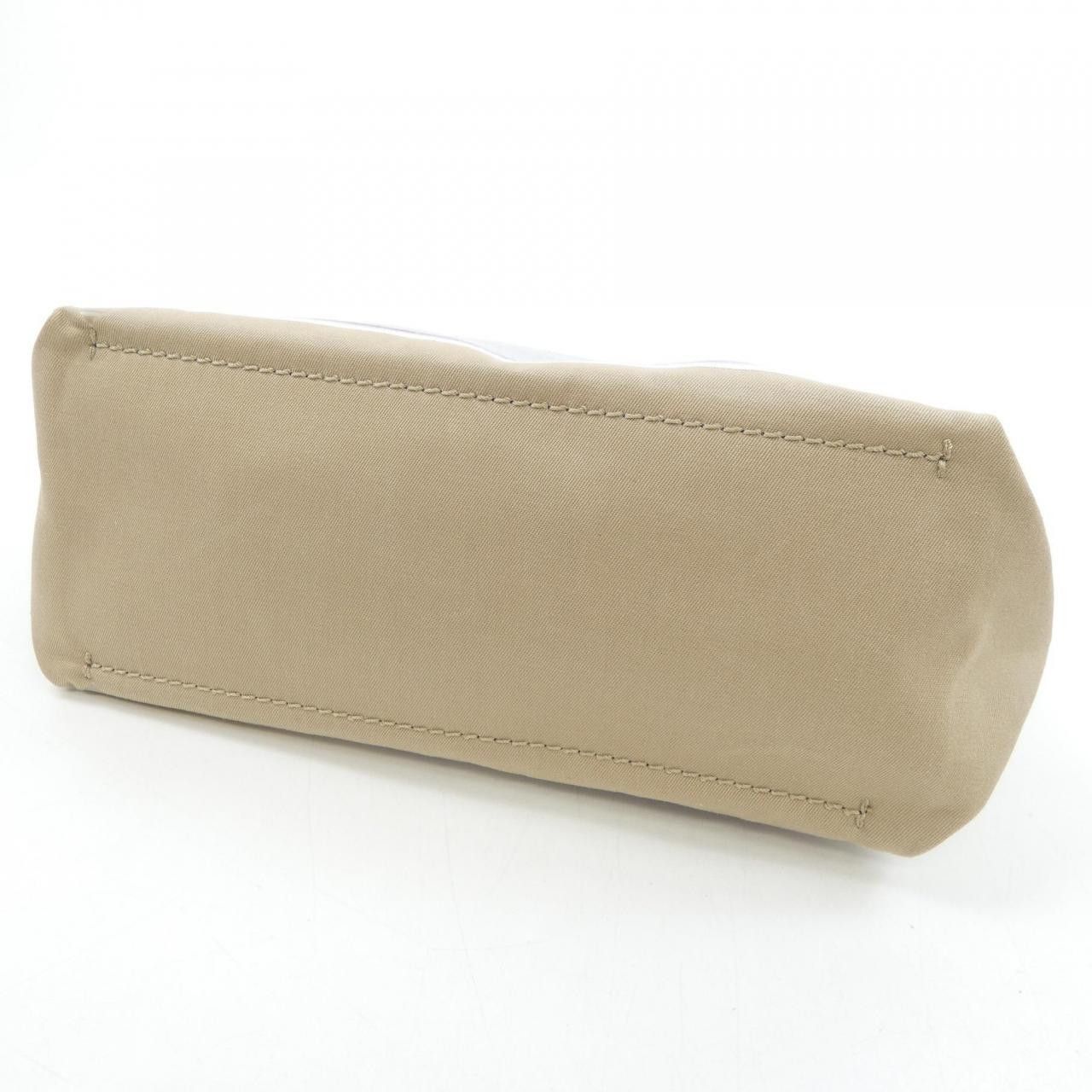 Maison Margiela Maison Margiela Maison Margiela Leather Bag Others Shoulder Bag SB1WC0008 DUTY FREE for USA Size ONE SIZE - 4 Thumbnail