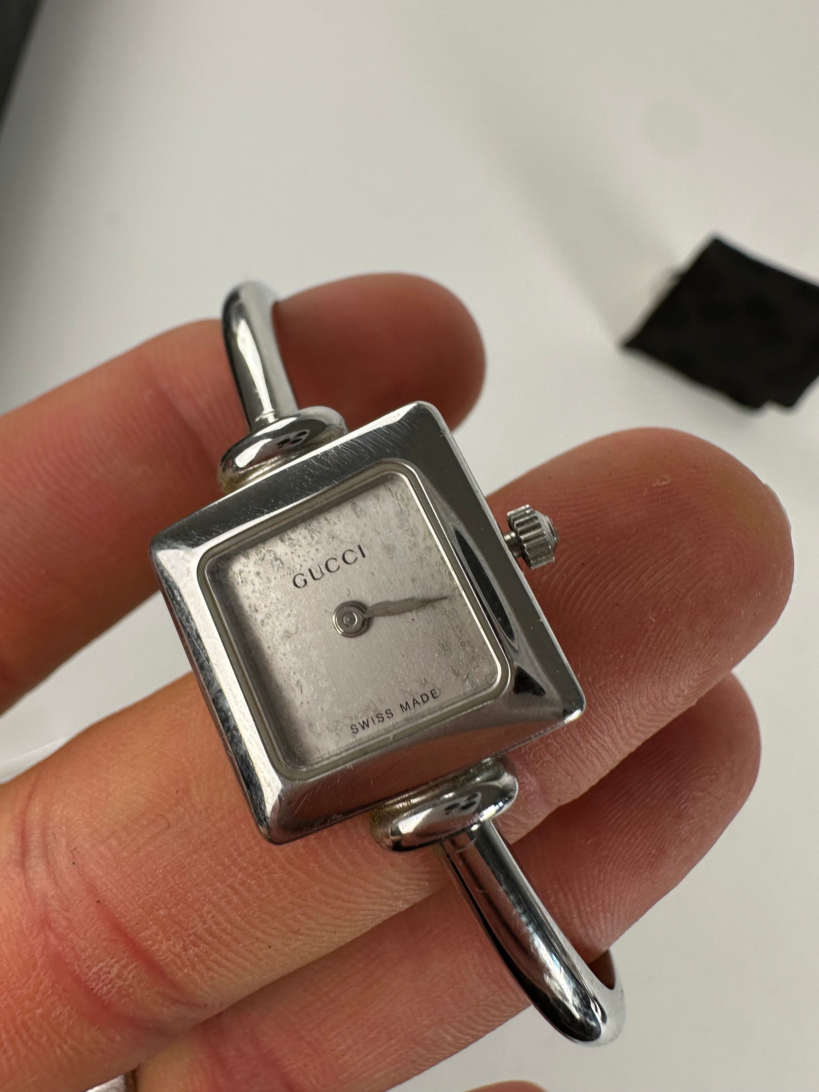 Gucci Vintage 1900L Bangle Watch Stainless Steel Silver Size ONE SIZE - 2 Thumbnail