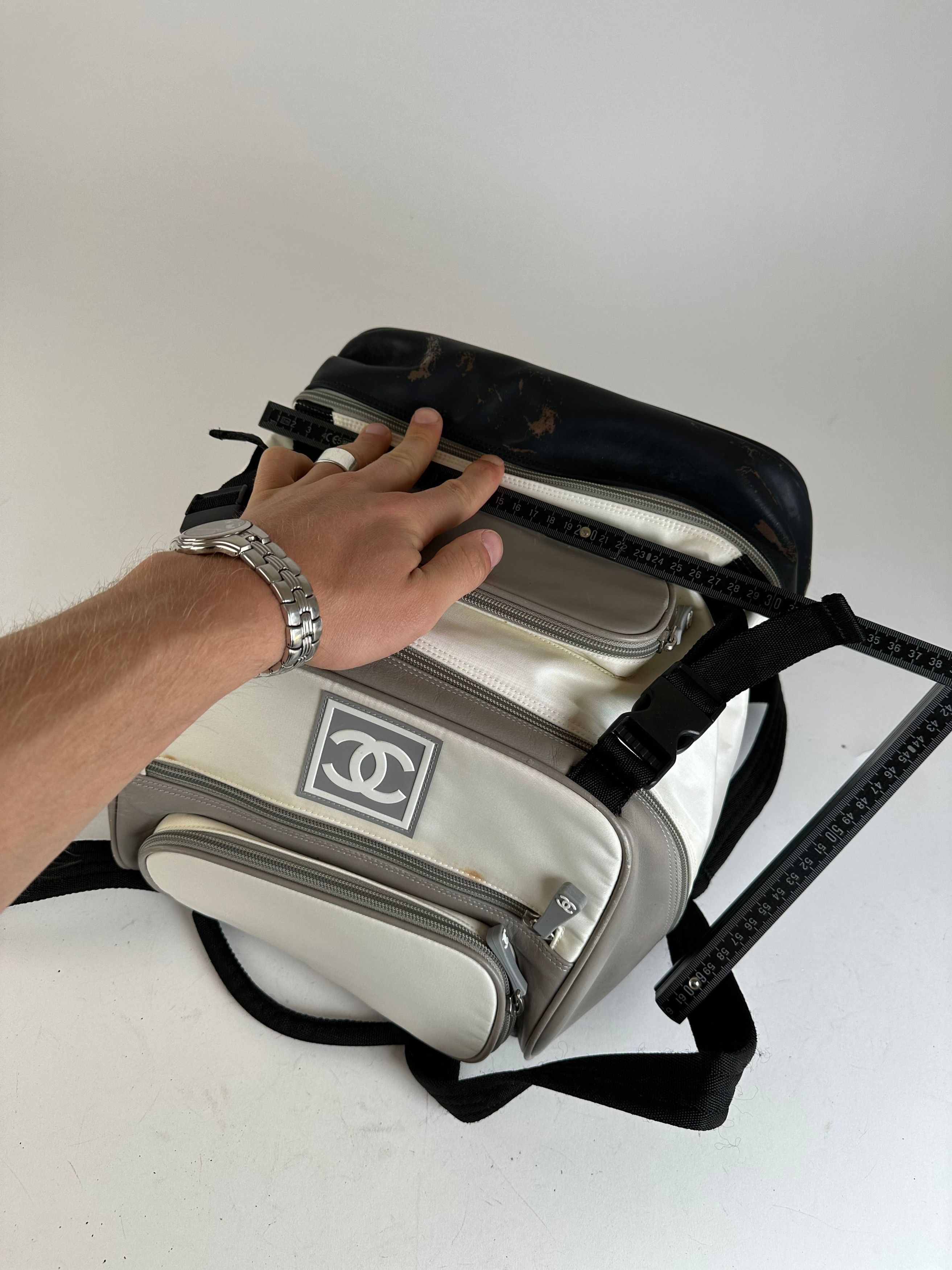 Chanel Vintage Backpack Nylon Cream Black Size ONE SIZE - 11 Thumbnail