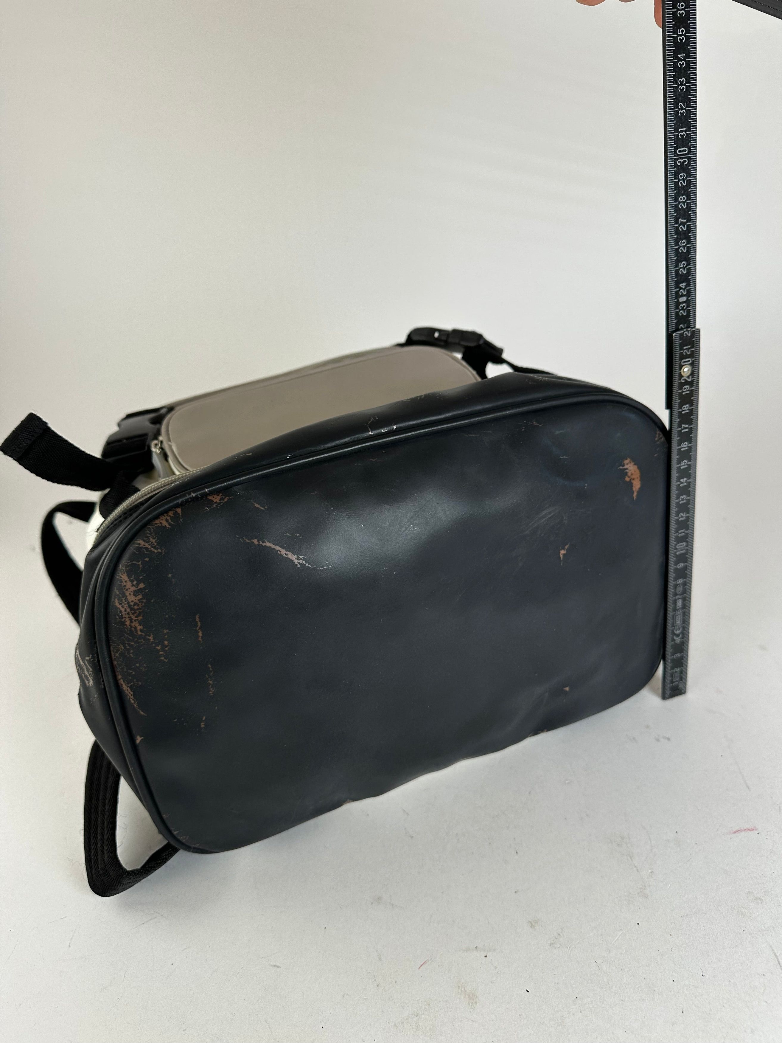 Chanel Vintage Backpack Nylon Cream Black Size ONE SIZE - 13 Thumbnail