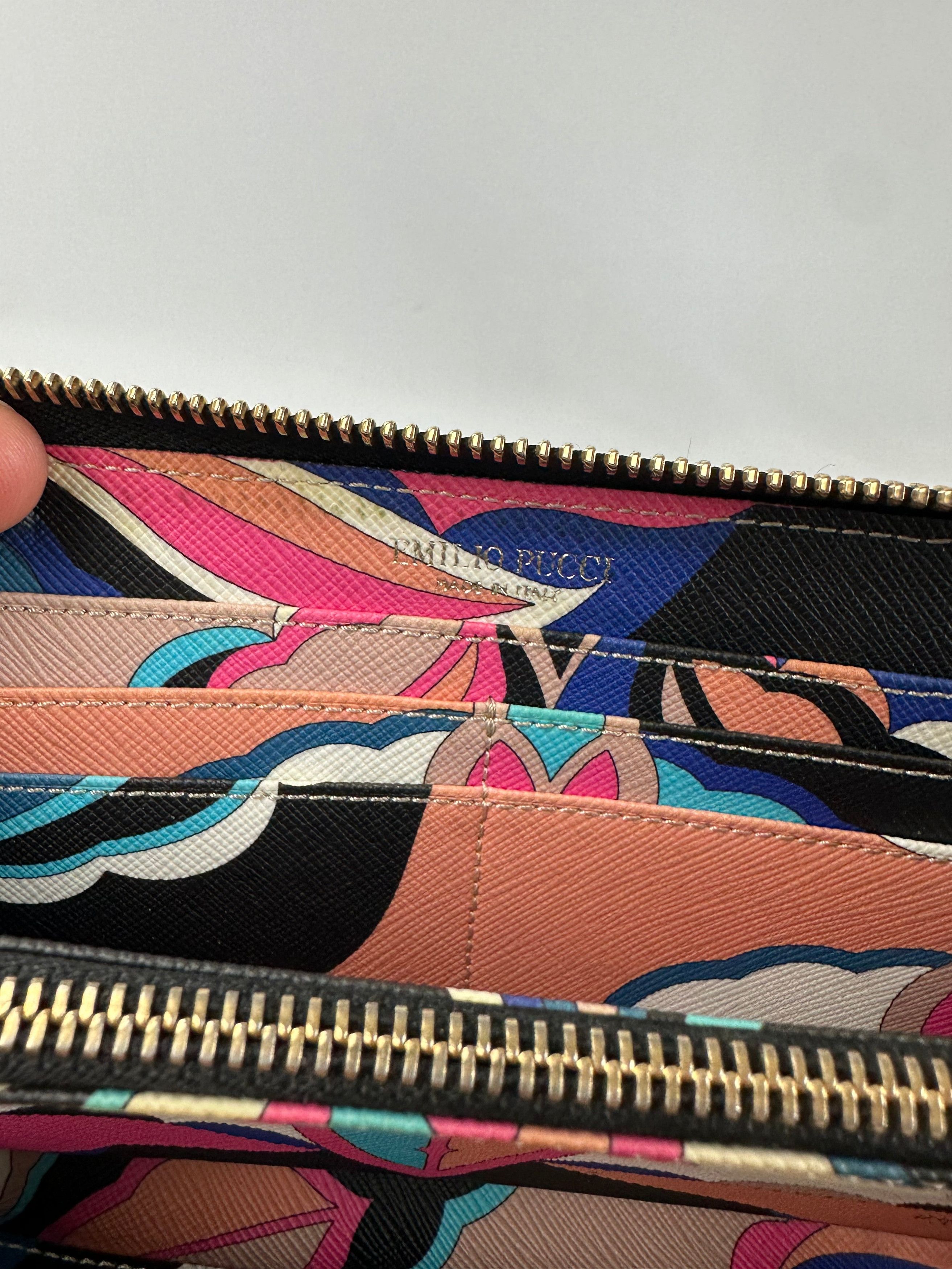 Emilio Pucci Vintage Black Leather Zip-Around Wallet Size ONE SIZE - 4 Thumbnail