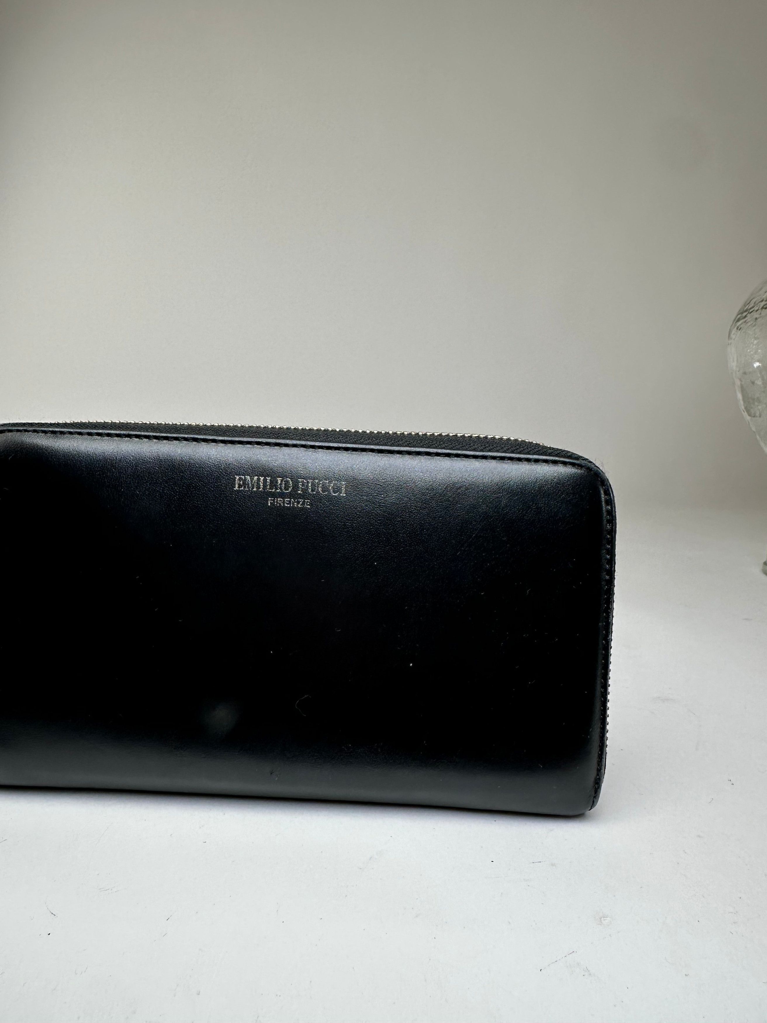 Emilio Pucci Vintage Black Leather Zip-Around Wallet Size ONE SIZE - 7 Thumbnail