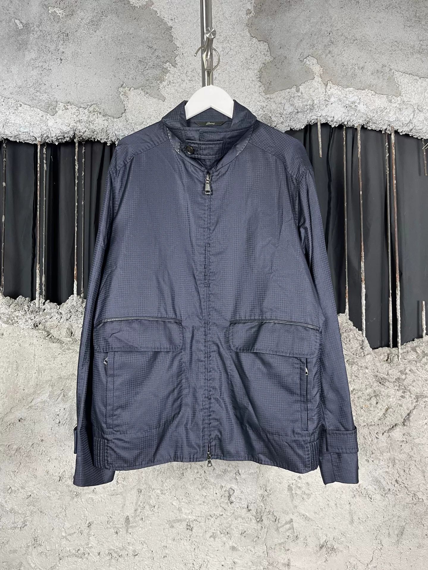 Brioni Brioni Textured Zip Jacket Black Size M Size US M / EU 48-50 / 2 - 2 Thumbnail