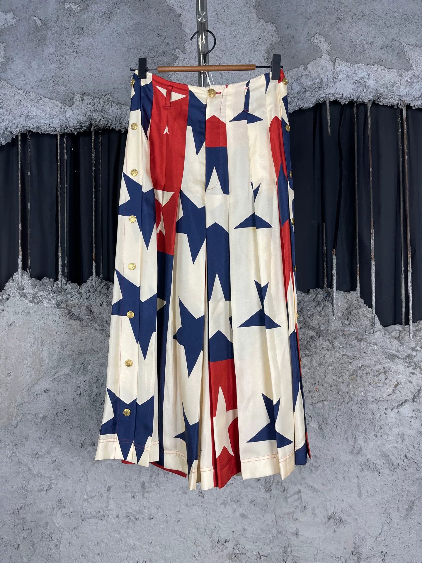 Gucci Gucci Star Print Pants Size 36 Size 25" / US 0 / IT 36 - 2 Thumbnail