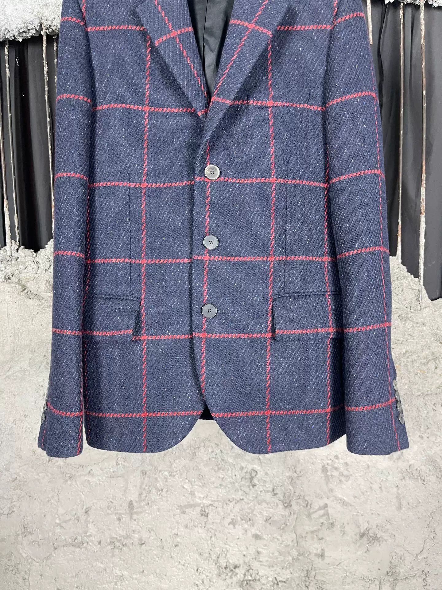 Dior Christian Dior Plaid Wool Blazer Size FR 34 Size XS / US 0-2 / IT 36-38 - 5 Thumbnail