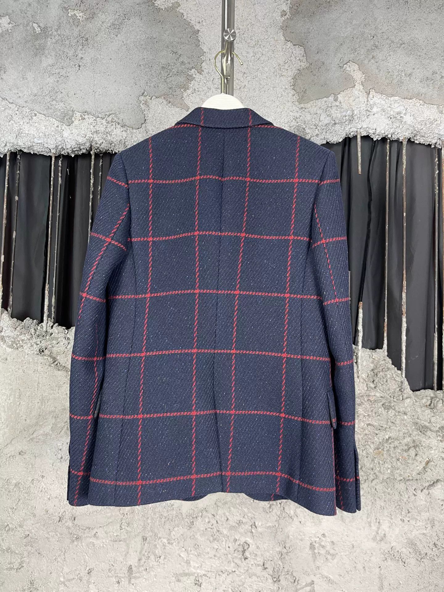 Dior Christian Dior Plaid Wool Blazer Size FR 34 Size XS / US 0-2 / IT 36-38 - 3 Thumbnail