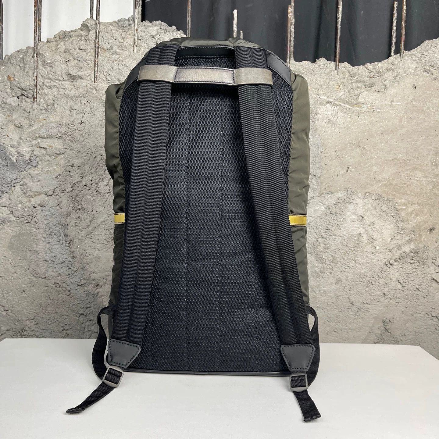 Berluti Berluti Olive Leather Trim Backpack ONE SIZE Size ONE SIZE - 3 Thumbnail