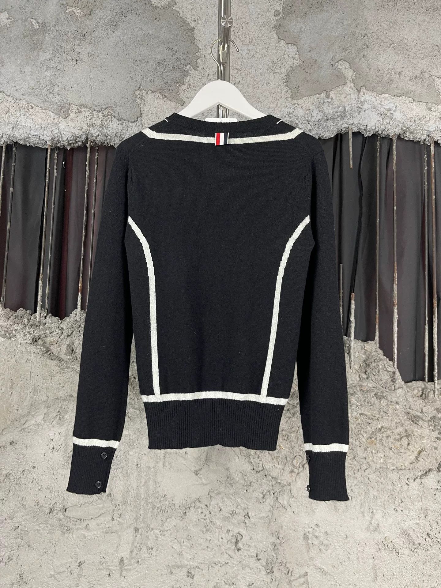 Thom Browne Thom Browne Cashmere Bow Cardigan Size 36 Size XS / US 0-2 / IT 36-38 - 3 Thumbnail