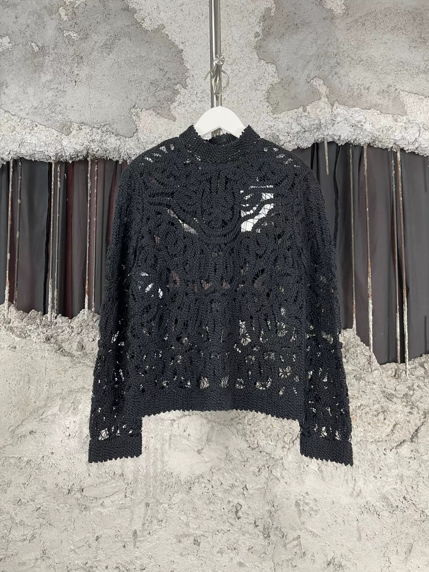 Dior Dior Openwork Knit Sweater Size 36 Size XS / US 0-2 / IT 36-38 - 2 Thumbnail