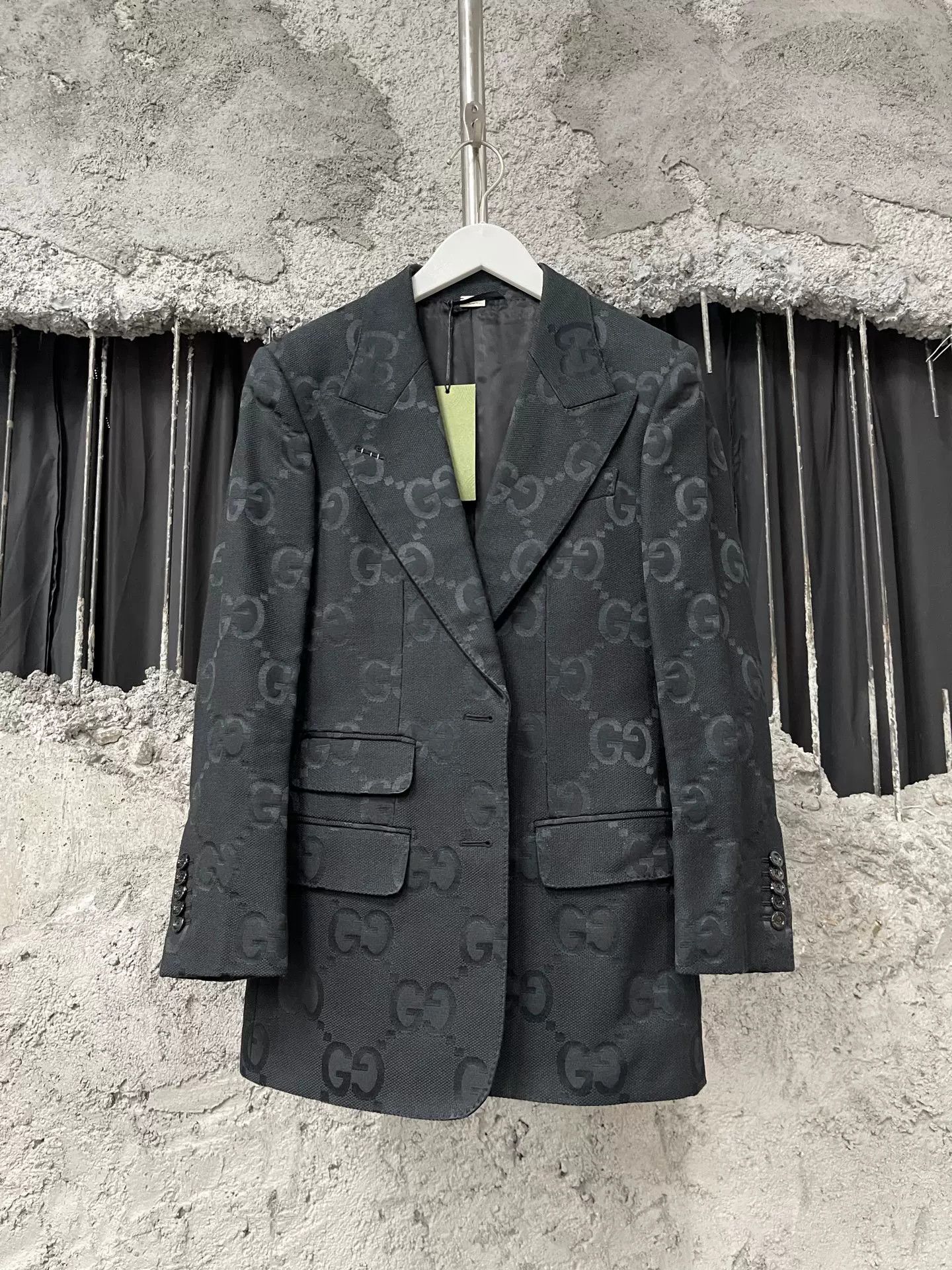 Gucci Gucci GG Monogram Blazer Size 36 Size XS / US 0-2 / IT 36-38 - 2 Thumbnail