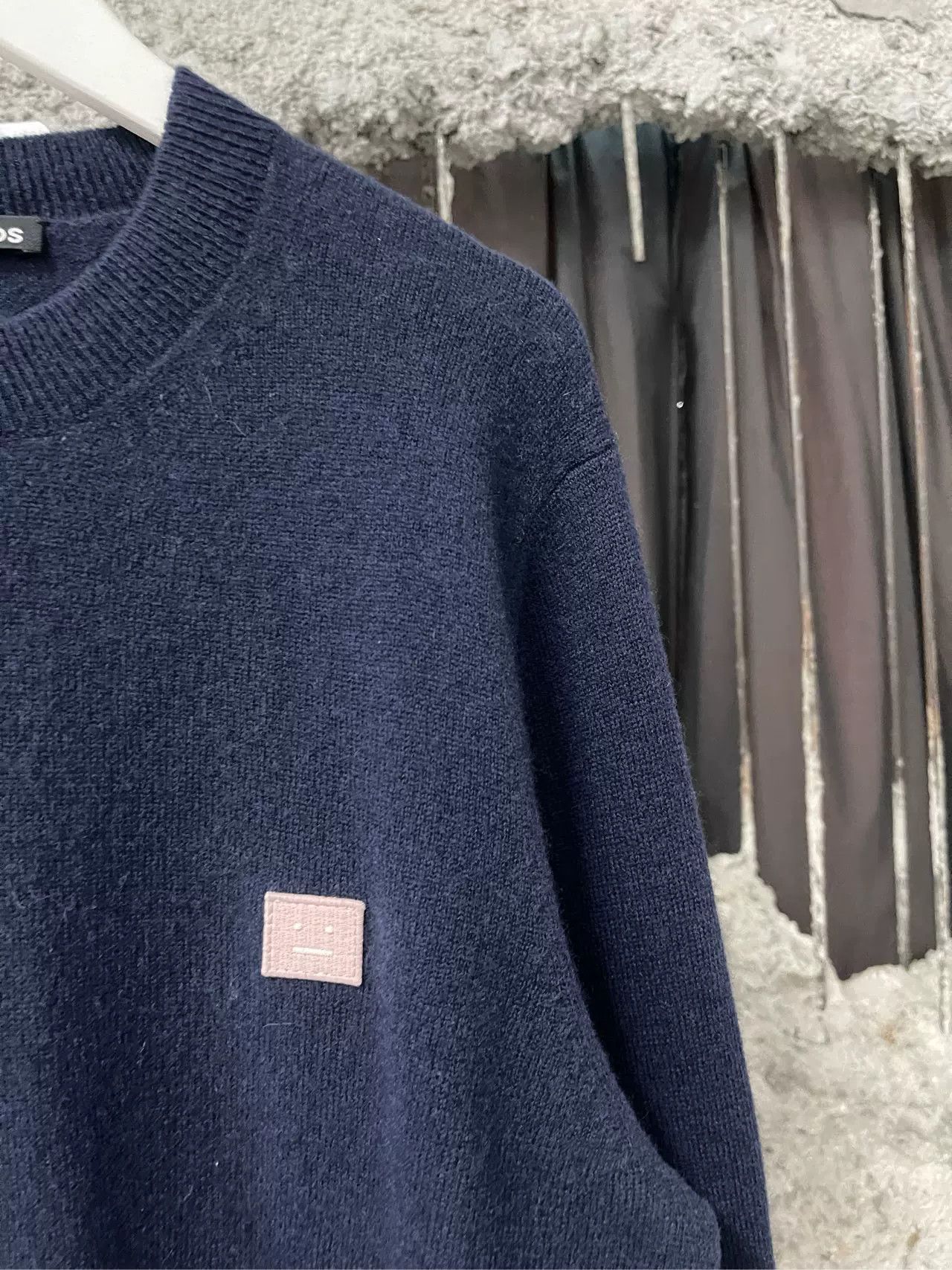 Acne Studios Acne Studios Face Patch Wool Sweater Navy Size M Size US M / EU 48-50 / 2 - 6 Thumbnail