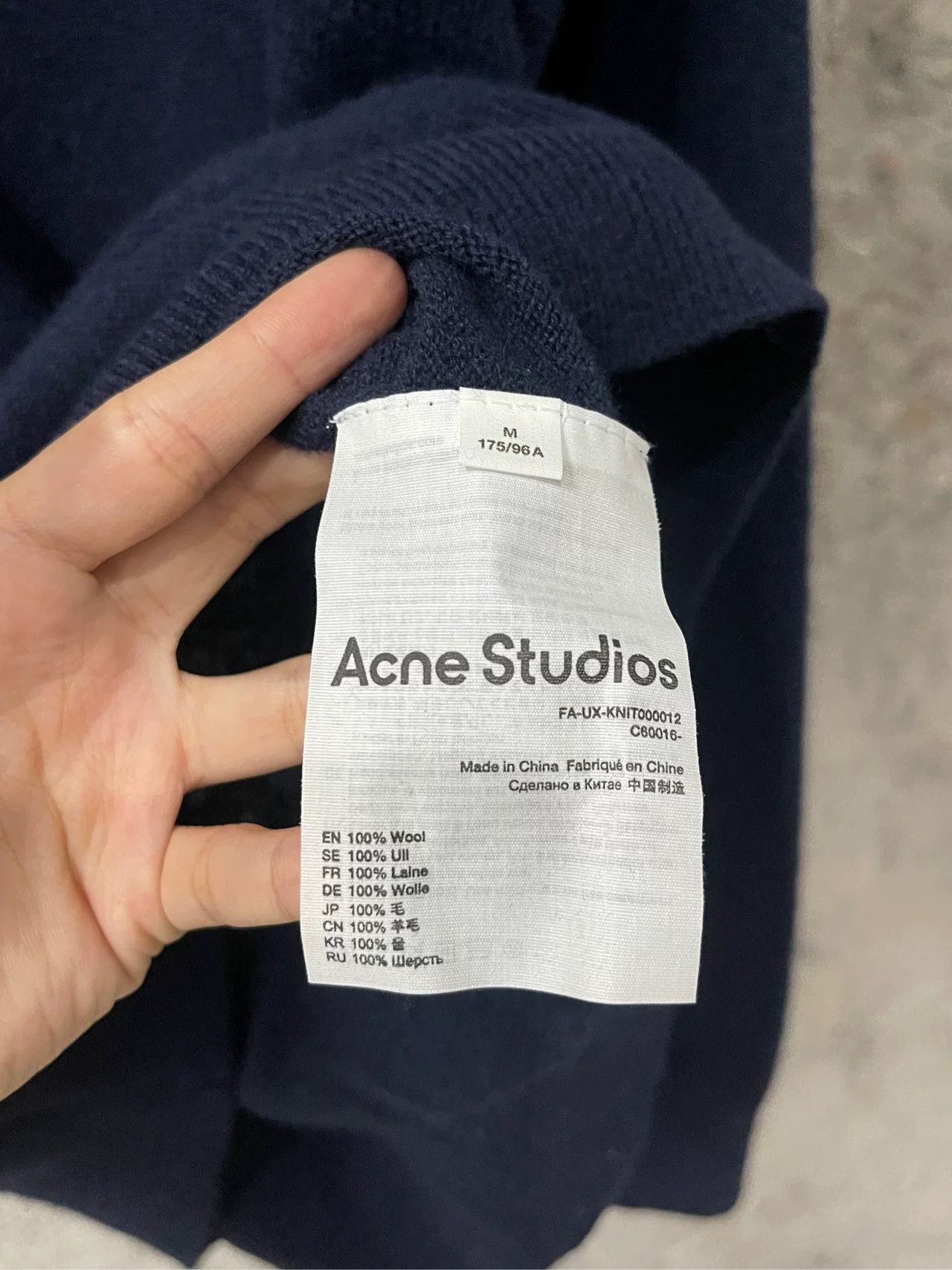 Acne Studios Acne Studios Face Patch Wool Sweater Navy Size M Size US M / EU 48-50 / 2 - 8 Thumbnail