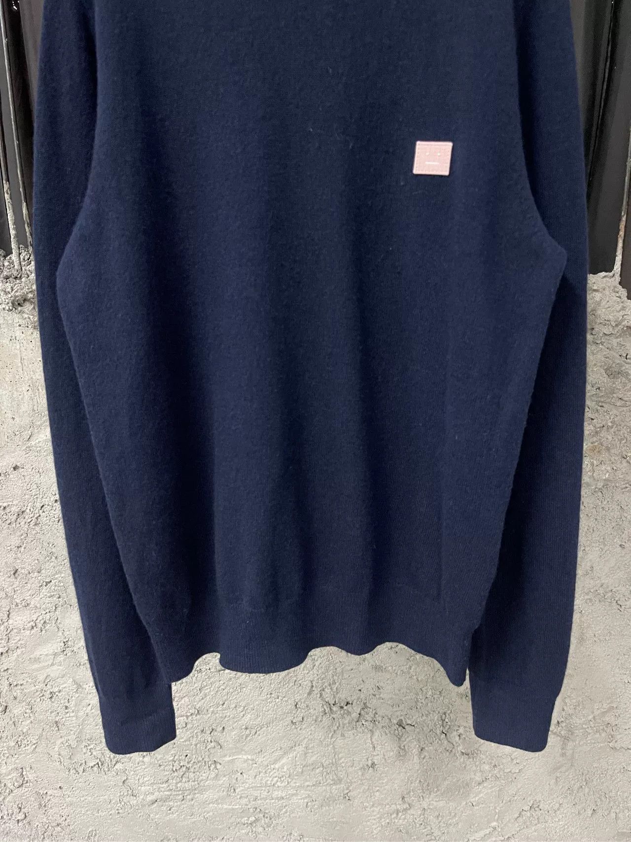 Acne Studios Acne Studios Face Patch Wool Sweater Navy Size M Size US M / EU 48-50 / 2 - 5 Thumbnail