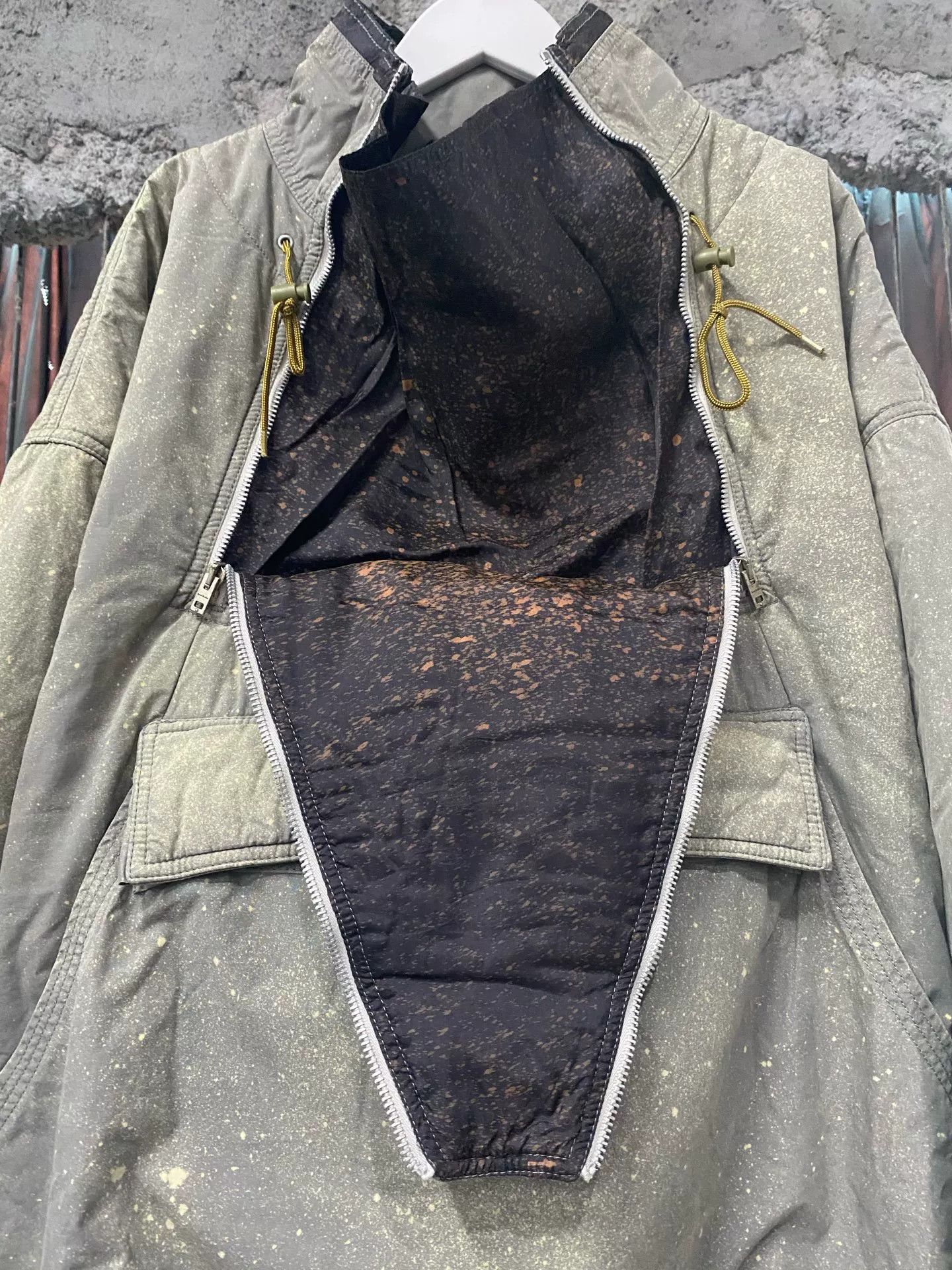 Acne Studios Acne Studios Splatter Print Half Zip Jacket Size M Size US M / EU 48-50 / 2 - 6 Thumbnail