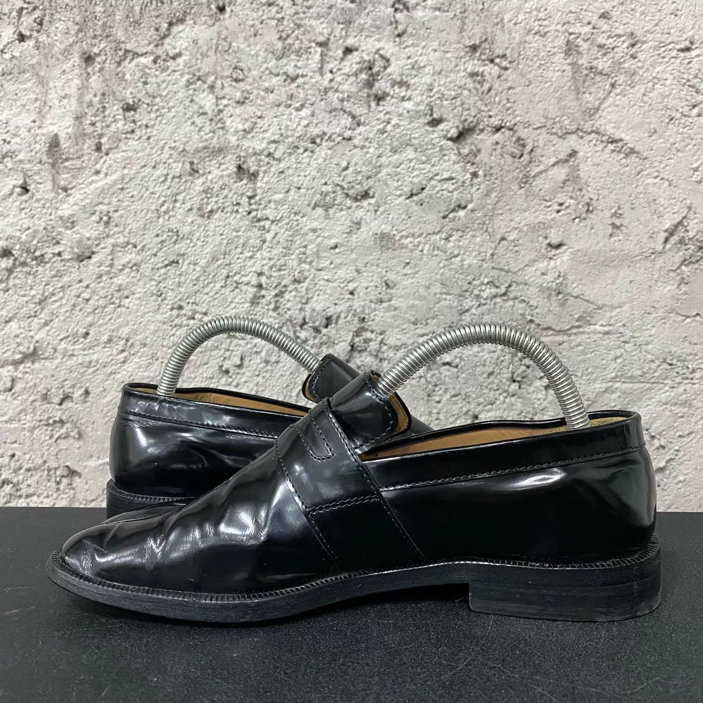 Maison Margiela Maison Margiela Tabi Patent Leather Loafers Size 38 Size US 8 / IT 38 - 6 Thumbnail