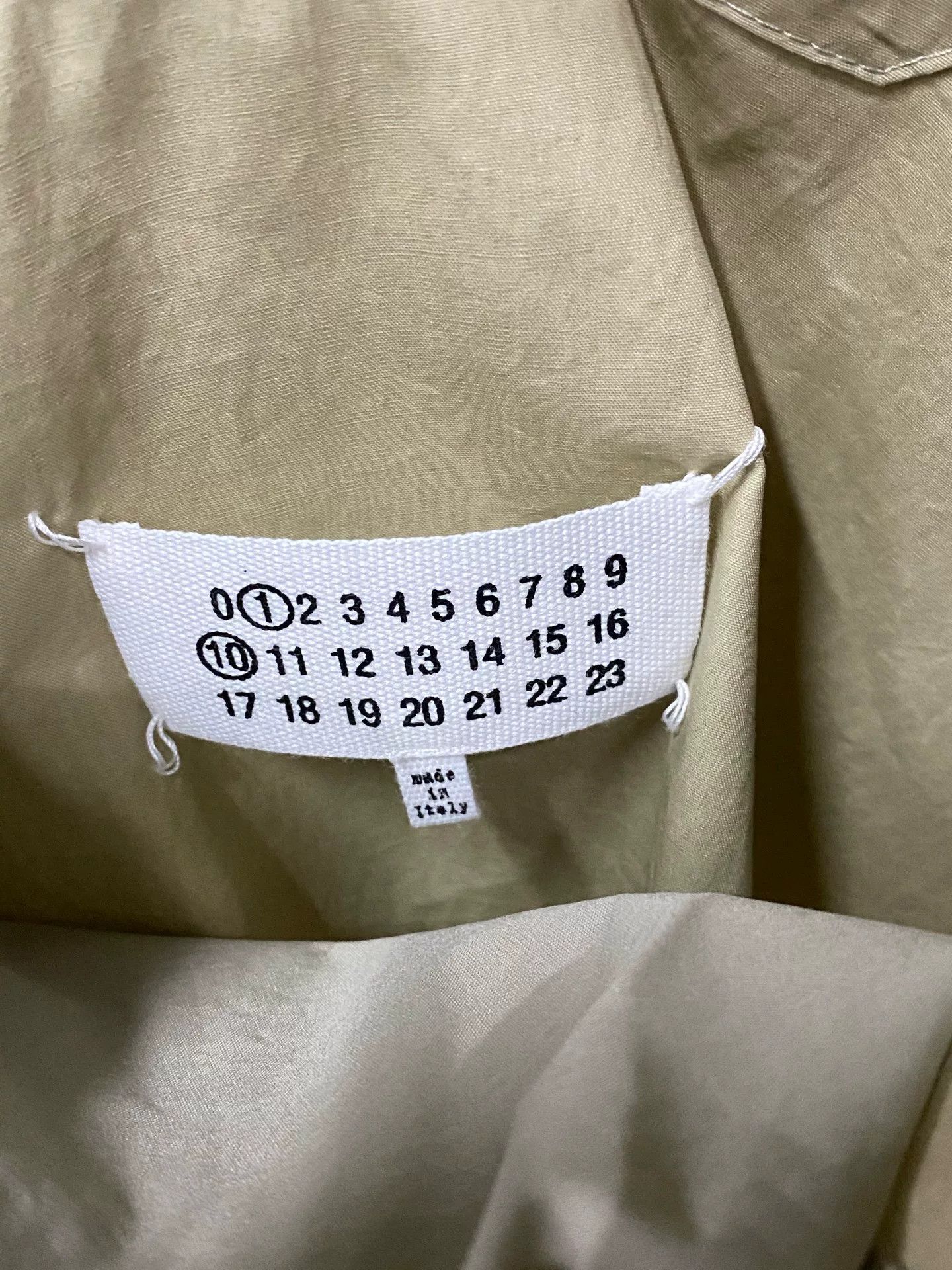 Maison Margiela Maison Margiela Beige Hooded Anorak Size S Size US S / EU 44-46 / 1 - 6 Thumbnail