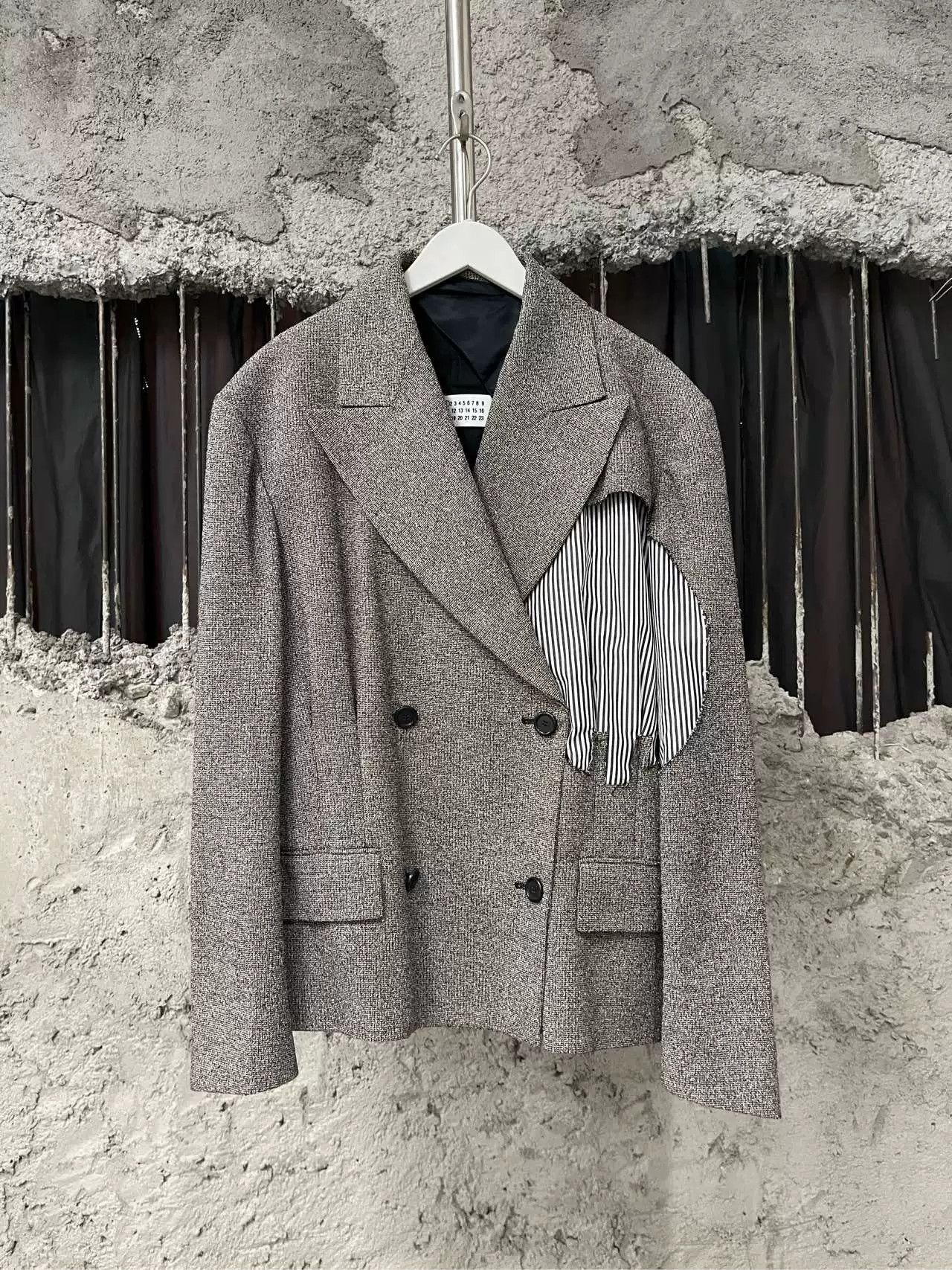 Maison Margiela Maison Margiela Deconstructed Blazer Size 40 Size S / US 4 / IT 40 - 2 Thumbnail