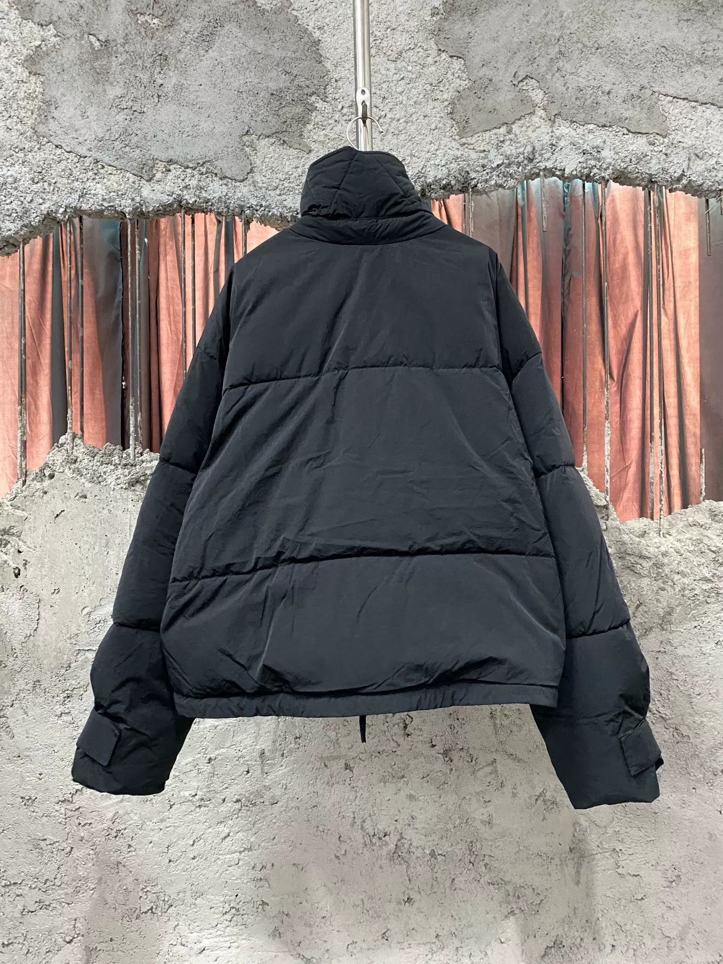 Jacquemus Jacquemus La Montagne Puffer Jacket Size 50 Size US M / EU 48-50 / 2 - 3 Thumbnail