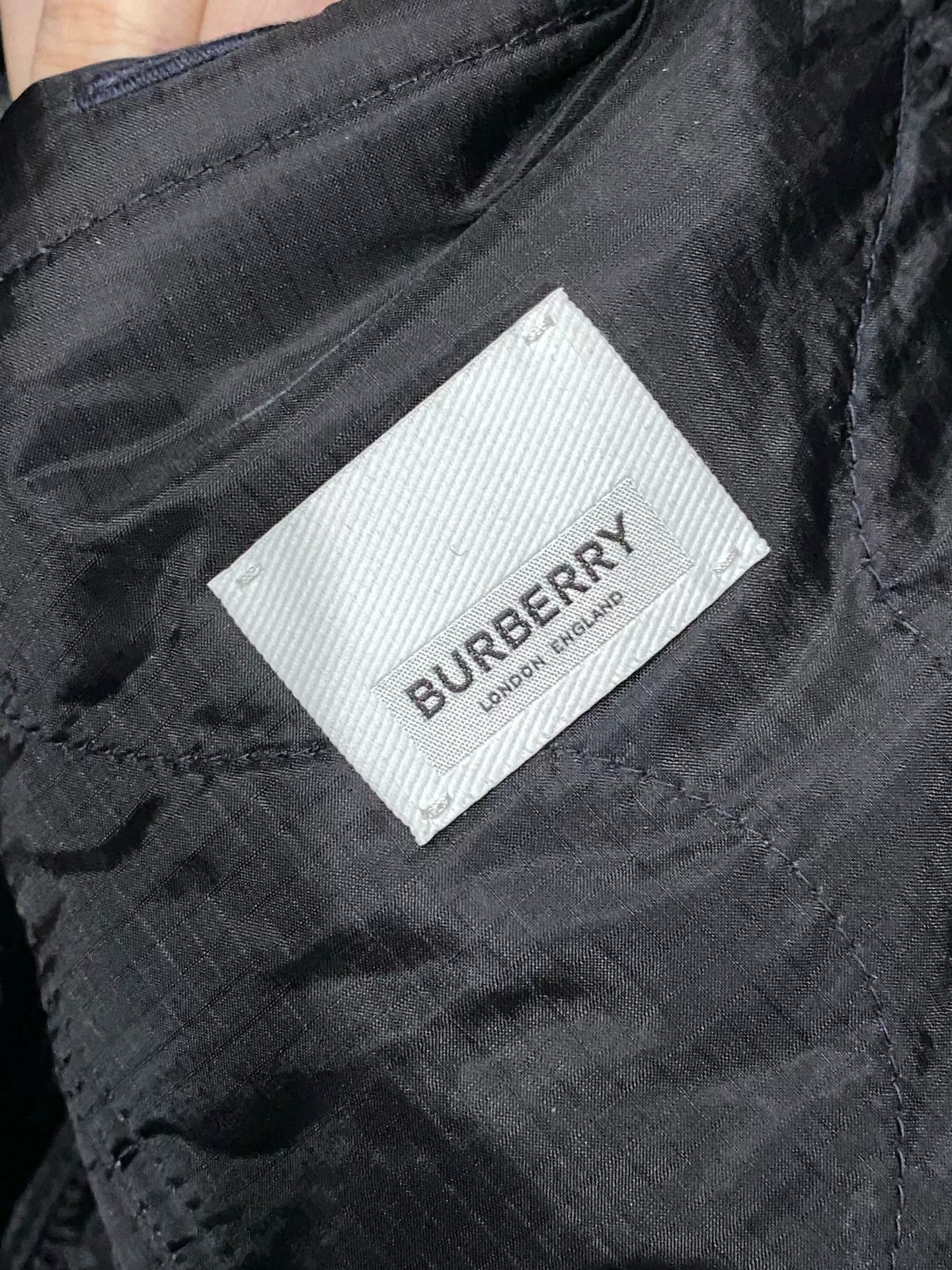 Burberry Burberry Plaid Quilted Jacket Size XL Size US XL / EU 56 / 4 - 8 Thumbnail