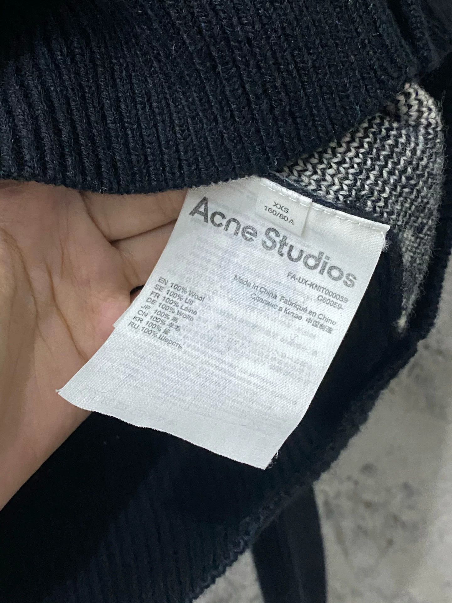 Acne Studios Acne Studios Checkerboard Face Cardigan Size XXS Size US XXS / EU 40 - 6 Thumbnail