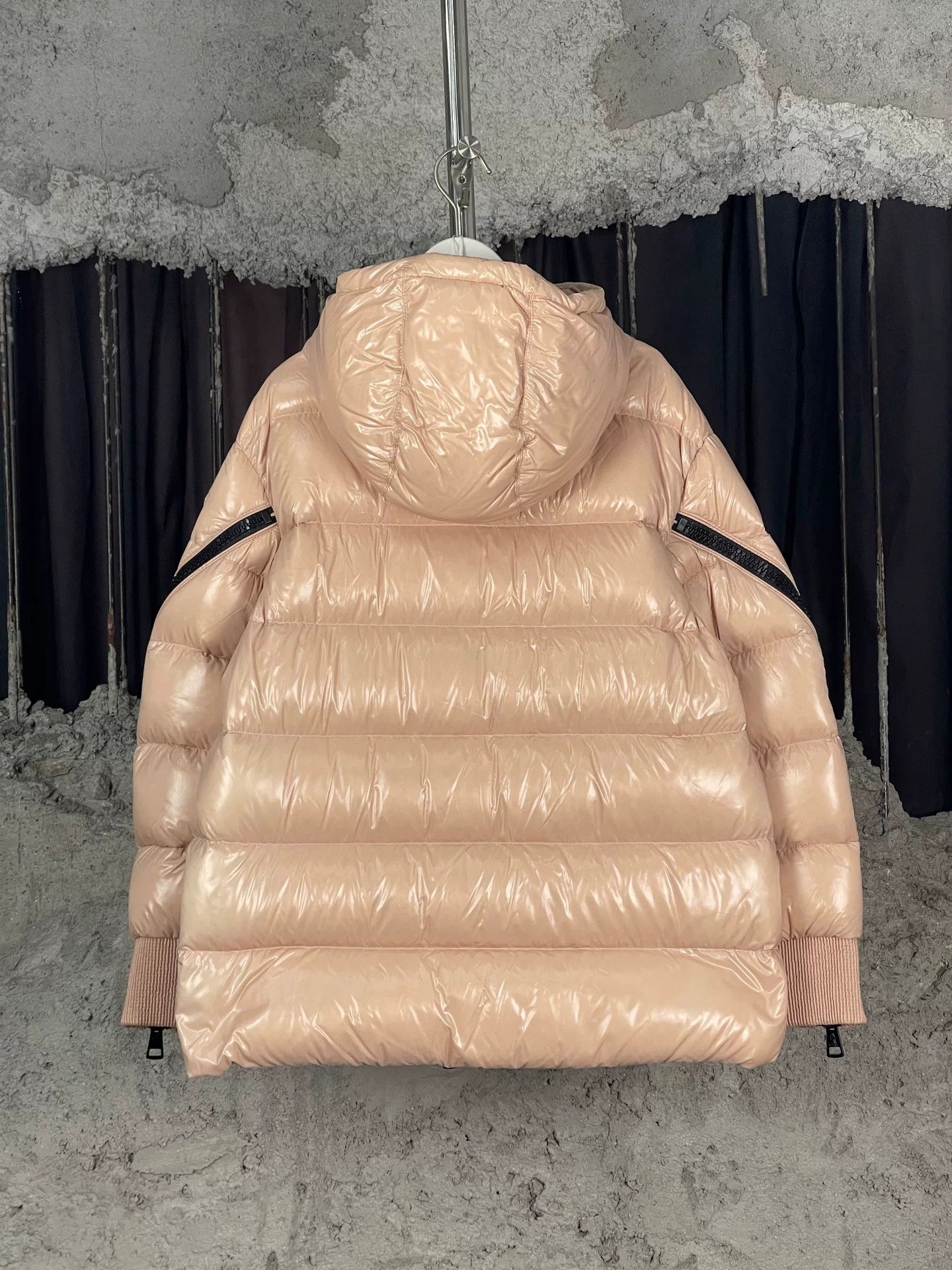 Moncler Moncler Liriope Puffer Jacket Size 0 Size XXS / US 00 / IT 34 - 3 Thumbnail