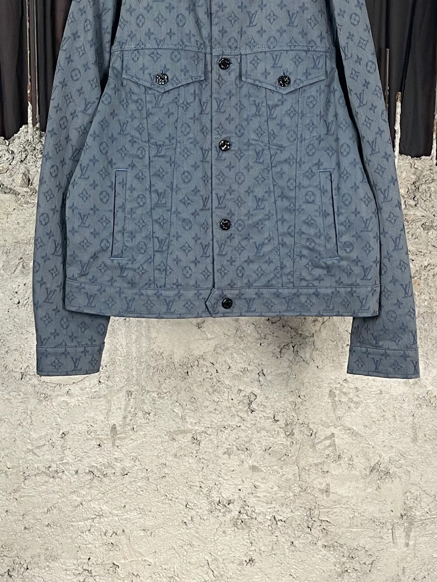 Louis Vuitton Louis Vuitton Monogram Denim Jacket Size L Size US L / EU 52-54 / 3 - 5 Thumbnail