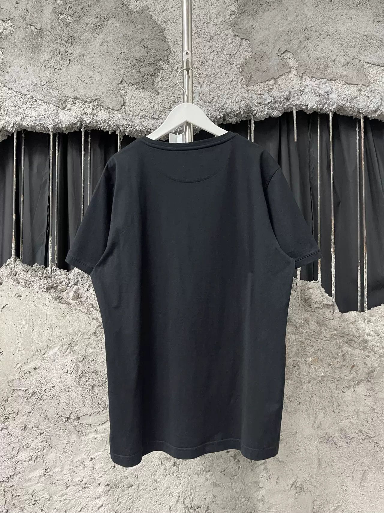 Fendi Fendi Graphic Logo T-Shirt Size XL Size US XL / EU 56 / 4 - 3 Thumbnail
