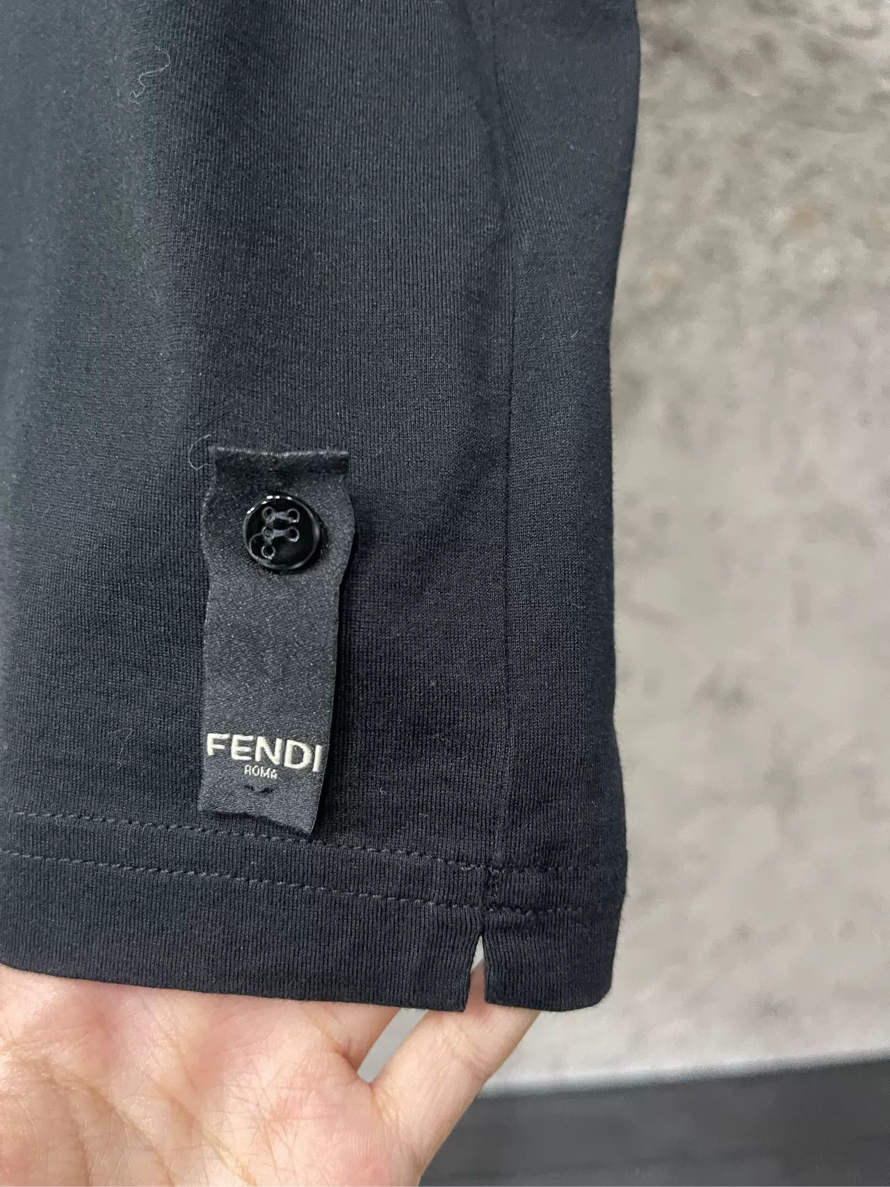 Fendi Fendi Graphic Logo T-Shirt Size XL Size US XL / EU 56 / 4 - 6 Thumbnail