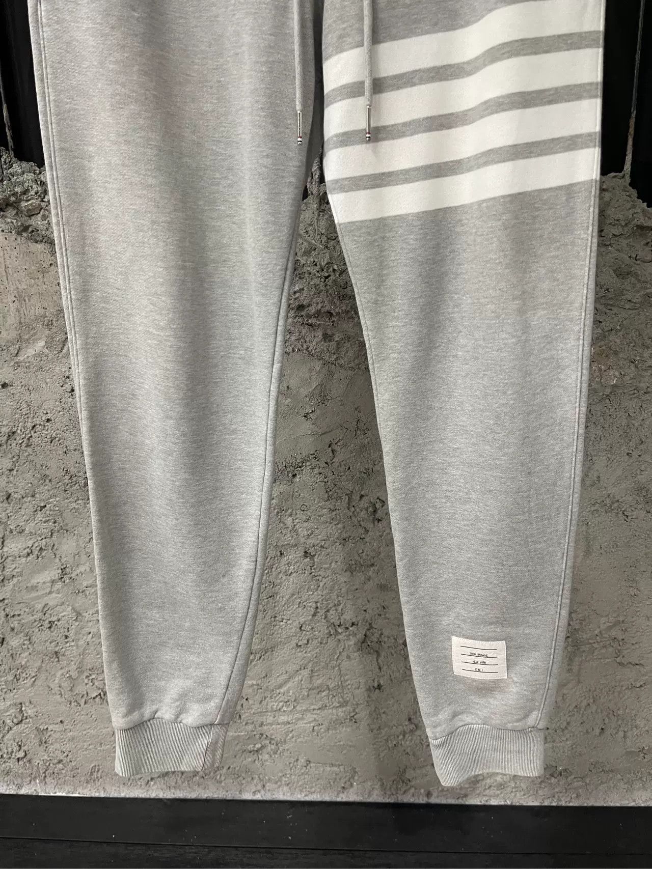Thom Browne Thom Browne 4-Bar Sweatpants Size 1 Size US 30 / EU 46 - 5 Thumbnail