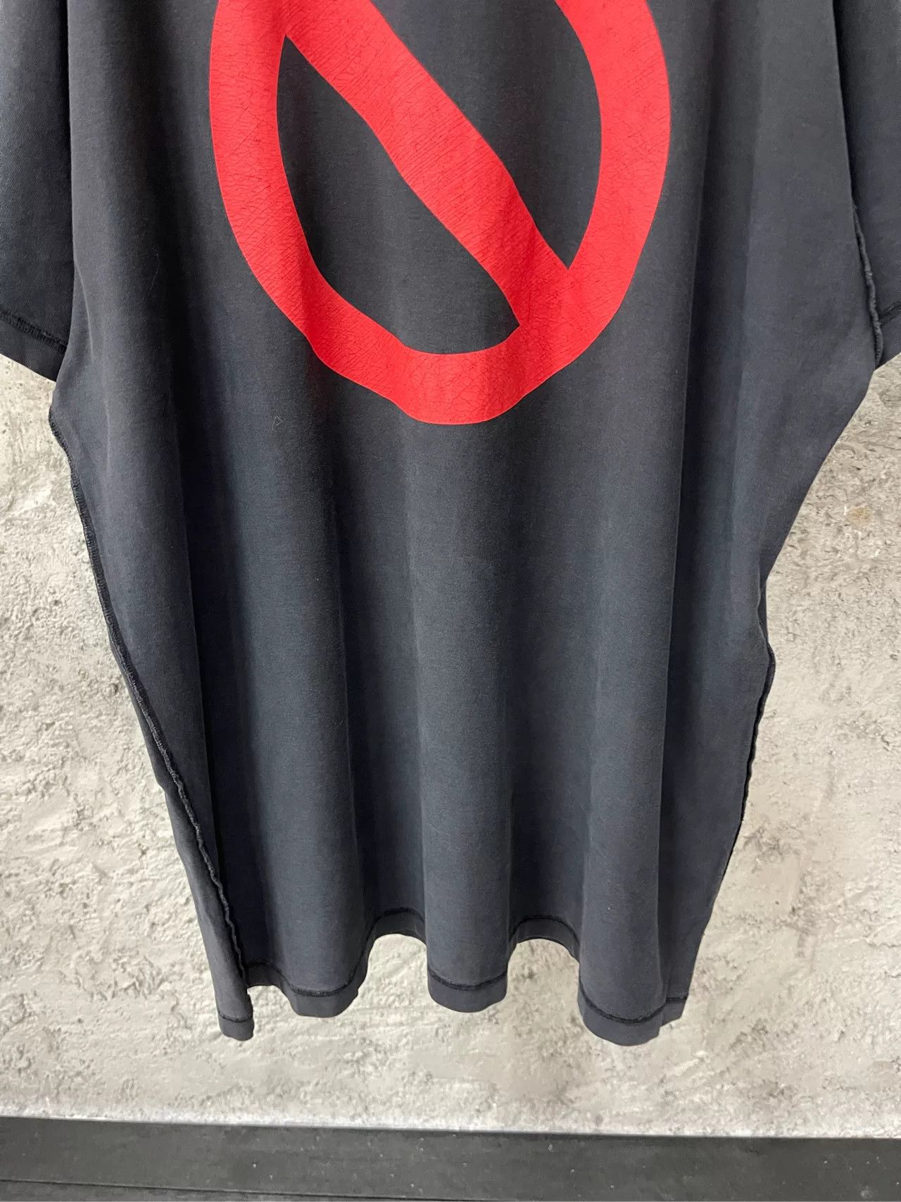 Balenciaga Balenciaga x BFRND Graphic T-Shirt Size M Size US M / EU 48-50 / 2 - 6 Thumbnail