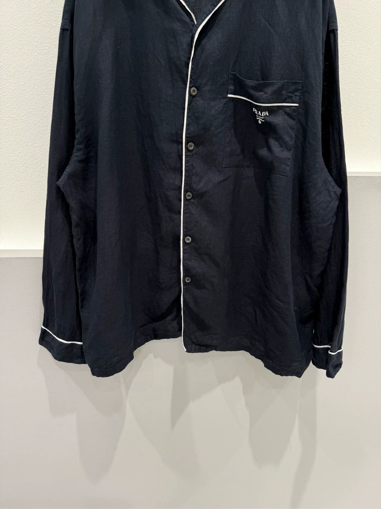 Prada Prada Logo Patch Button Up Shirt Size L Size US L / EU 52-54 / 3 - 5 Thumbnail