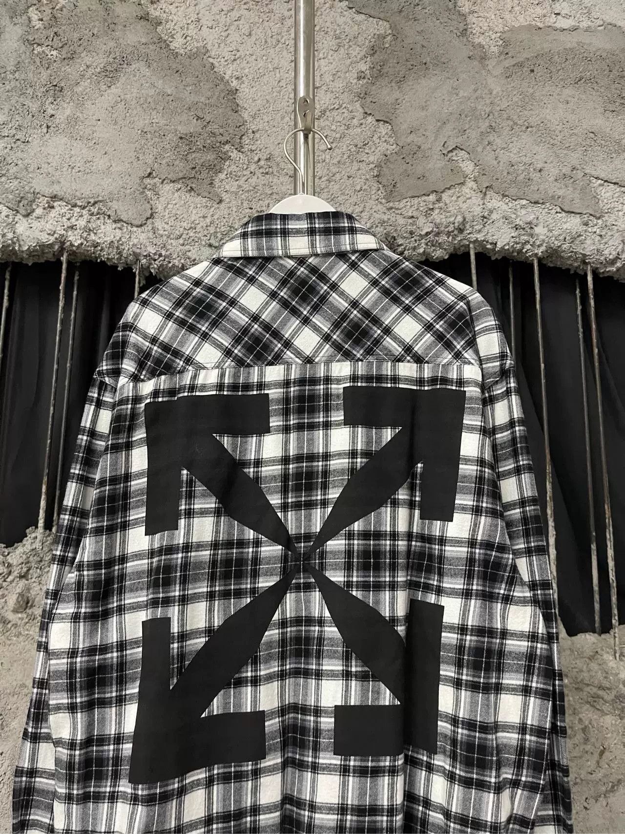 Off-White Off-White Plaid Flannel Shirt Size XL Size US XL / EU 56 / 4 - 4 Thumbnail