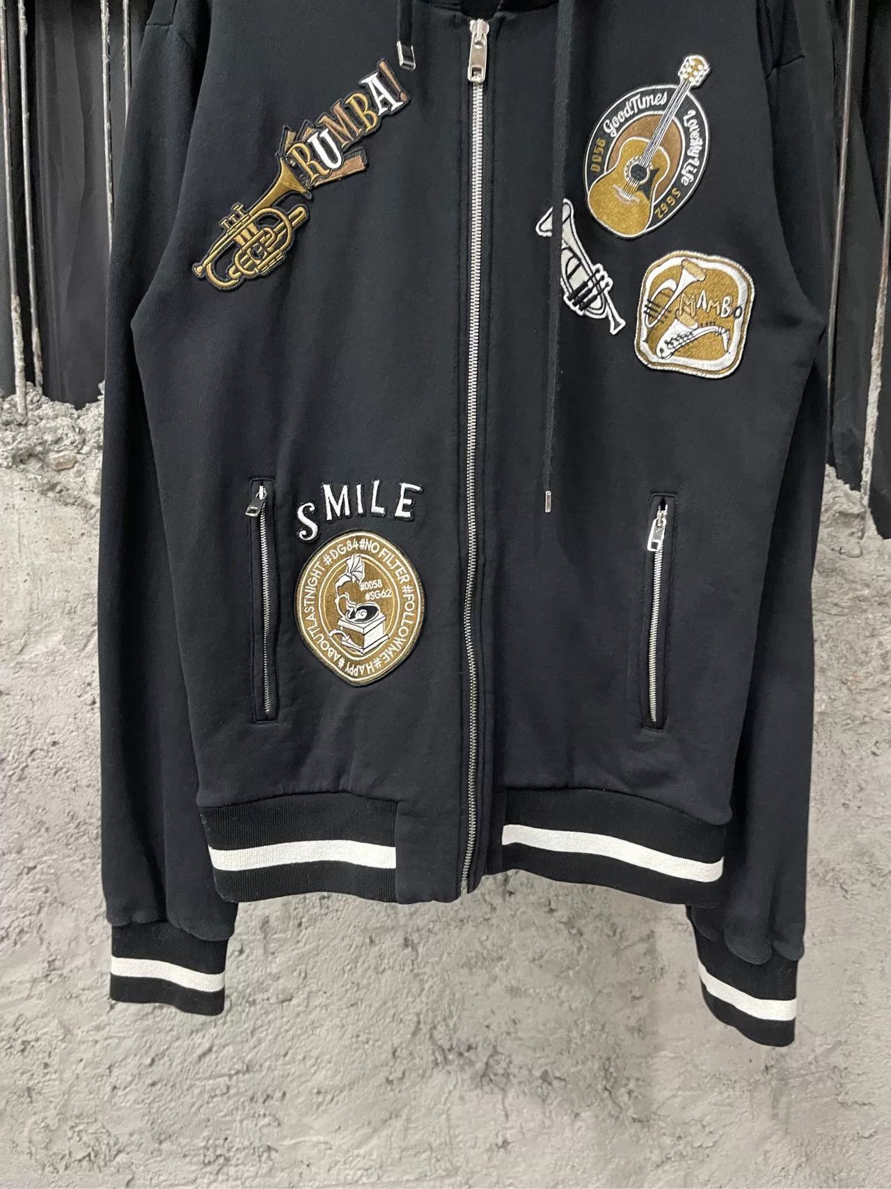 Dolce & Gabbana Dolce & Gabbana Patch Zip Hoodie Size S Size US S / EU 44-46 / 1 - 5 Thumbnail