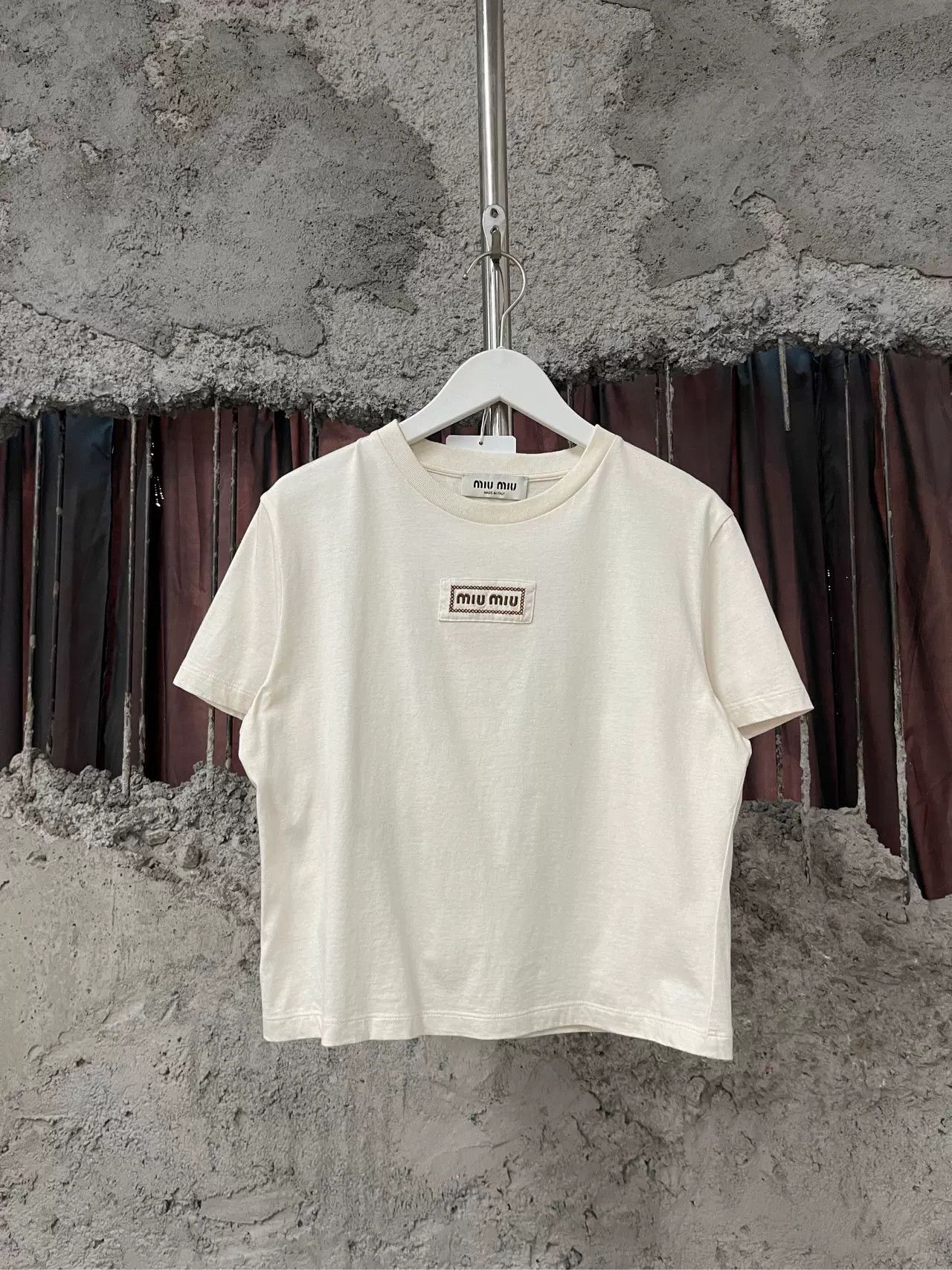 Miu Miu Miu Miu Embroidered Logo T-Shirt Size M Size M / US 6-8 / IT 42-44 - 2 Thumbnail