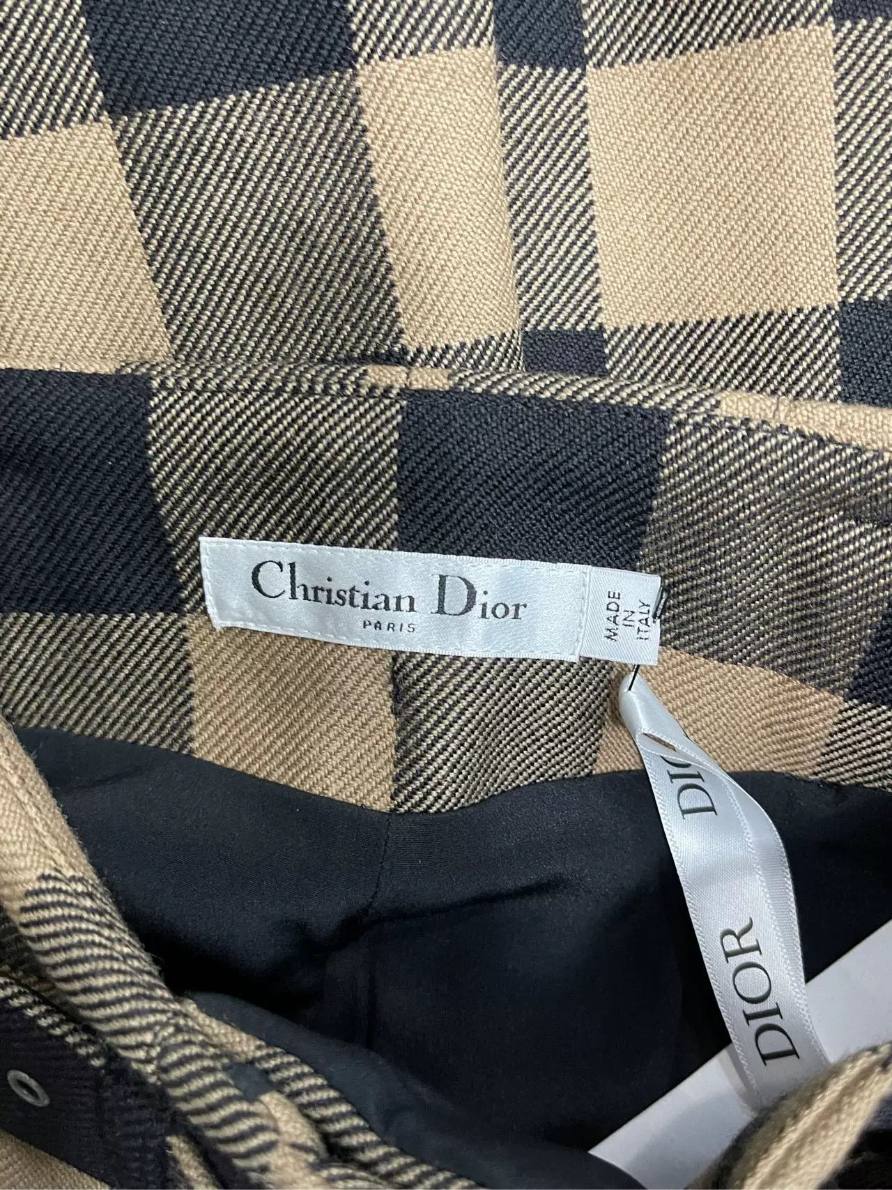 Dior Dior Plaid Wool Pleated Shorts Size 36 Size 26" / US 2 / IT 38 - 6 Thumbnail