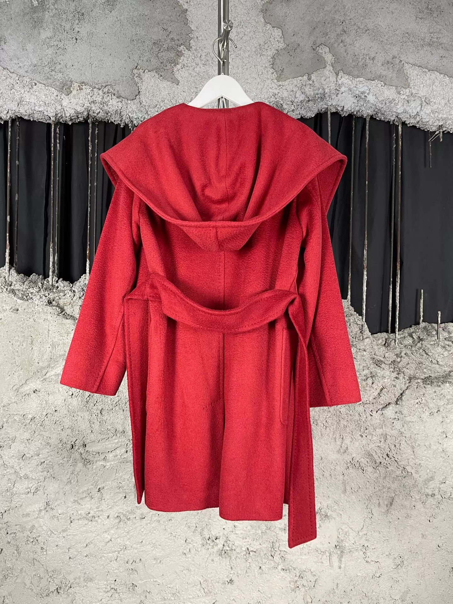 Max Mara Max Mara Hooded Camel Hair Coat Size 36 Size XS / US 0-2 / IT 36-38 - 3 Thumbnail
