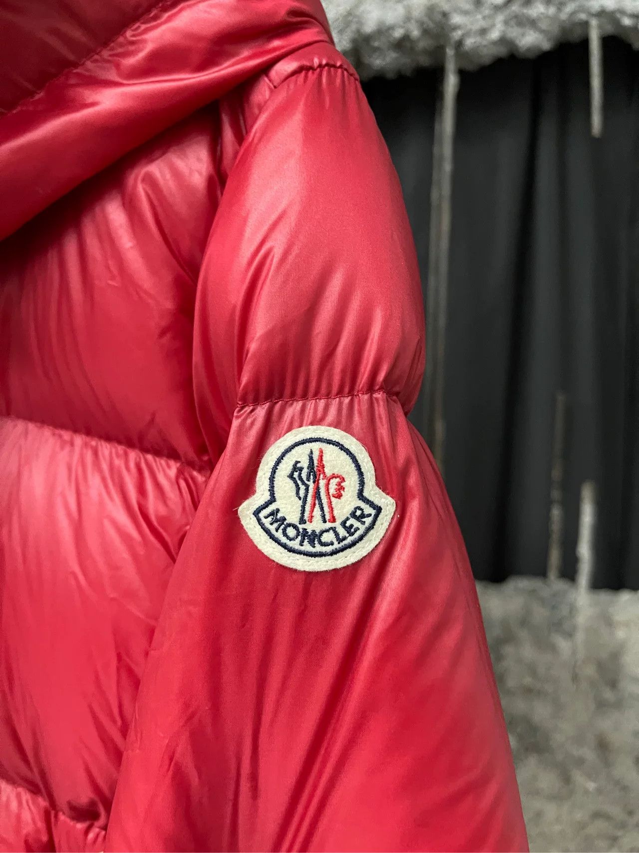 Moncler Moncler Red Puffer Down Jacket Size 0 Size US XS / EU 42 / 0 - 6 Thumbnail