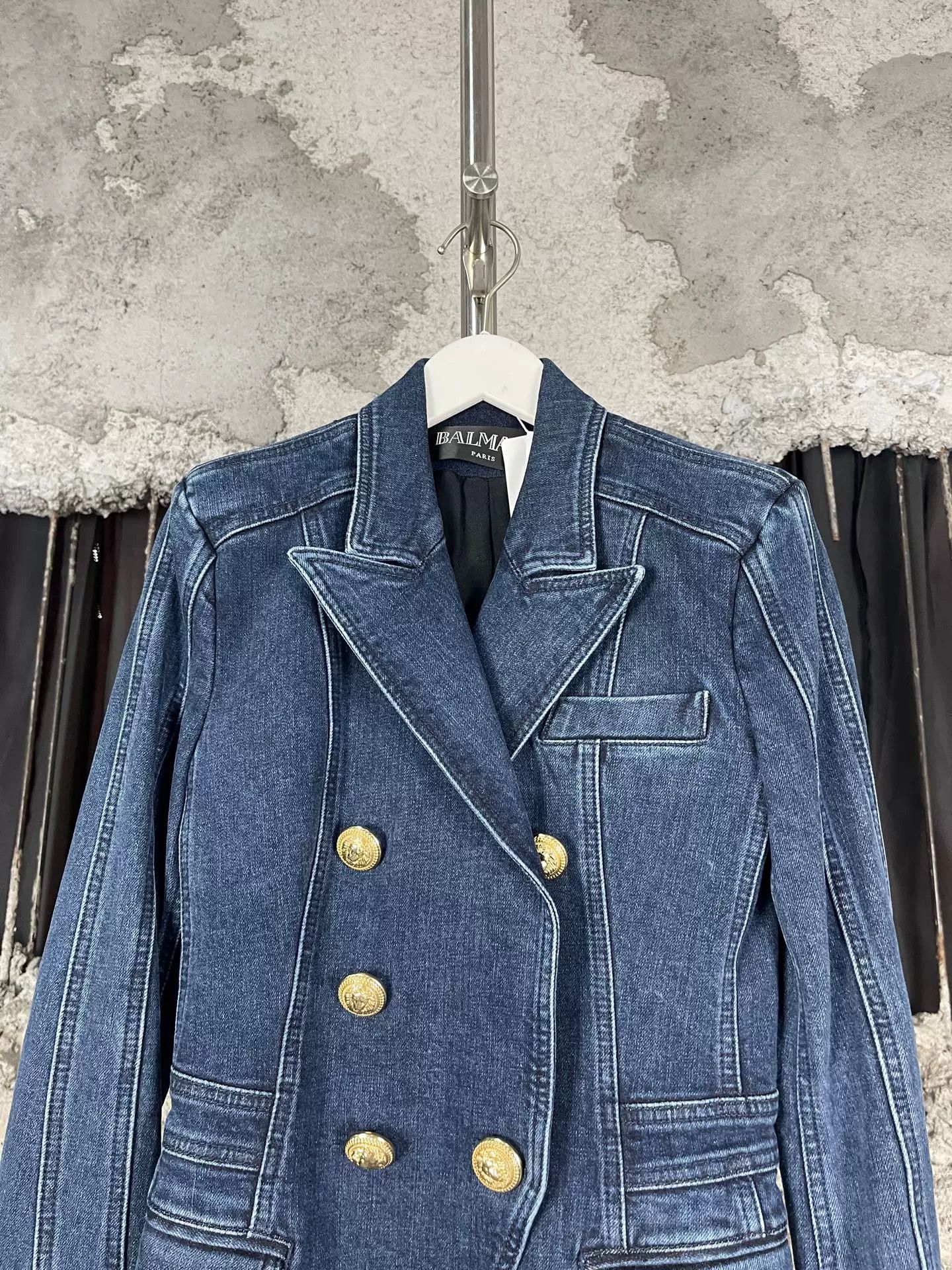 Balmain Balmain Gold Button Denim Jacket Size 36 Size XS / US 0-2 / IT 36-38 - 4 Thumbnail