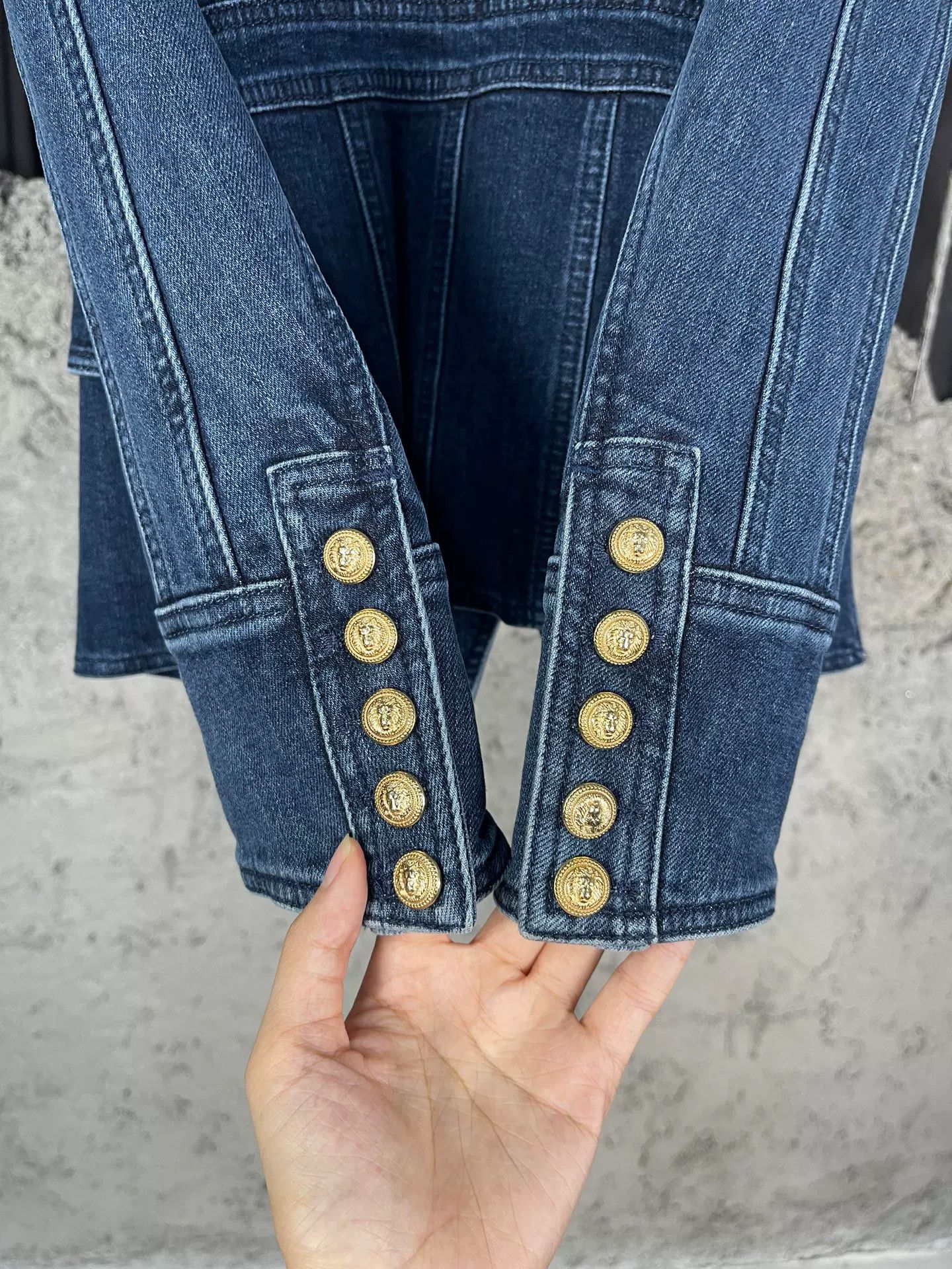 Balmain Balmain Gold Button Denim Jacket Size 36 Size XS / US 0-2 / IT 36-38 - 6 Thumbnail