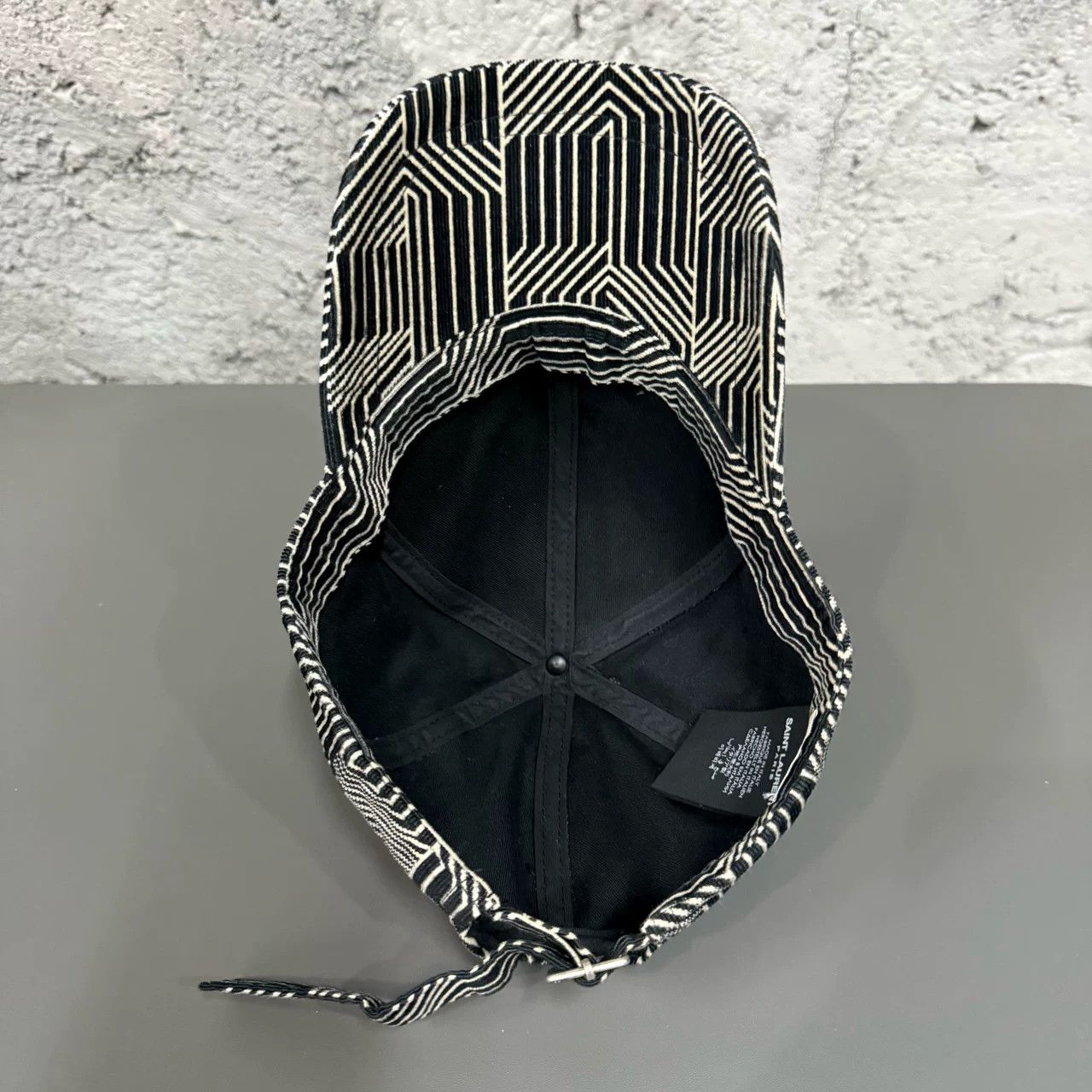 Saint Laurent Paris Saint Laurent Geometric Print Baseball Cap Size ONE SIZE - 6 Thumbnail