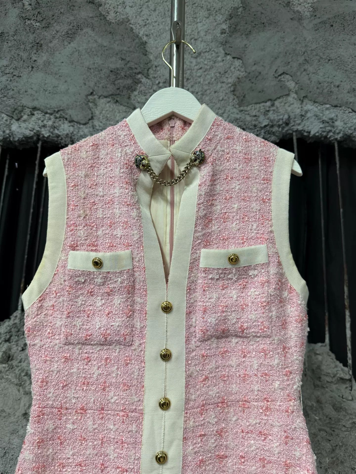 Gucci Gucci Pink Tweed Sleeveless Dress Size IT 36 Size XS / US 0-2 / IT 36-38 - 4 Thumbnail